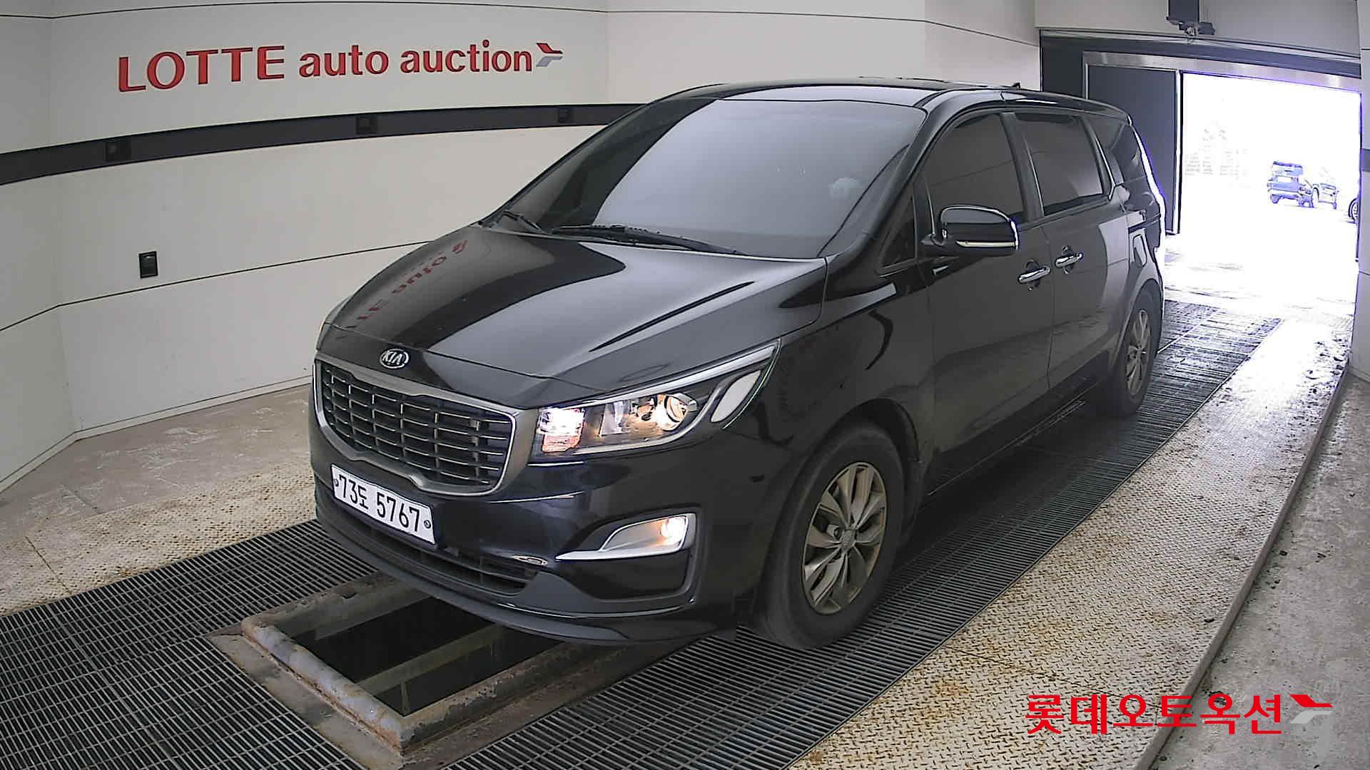 Kia Carnival id 3822947 из Кореи 14