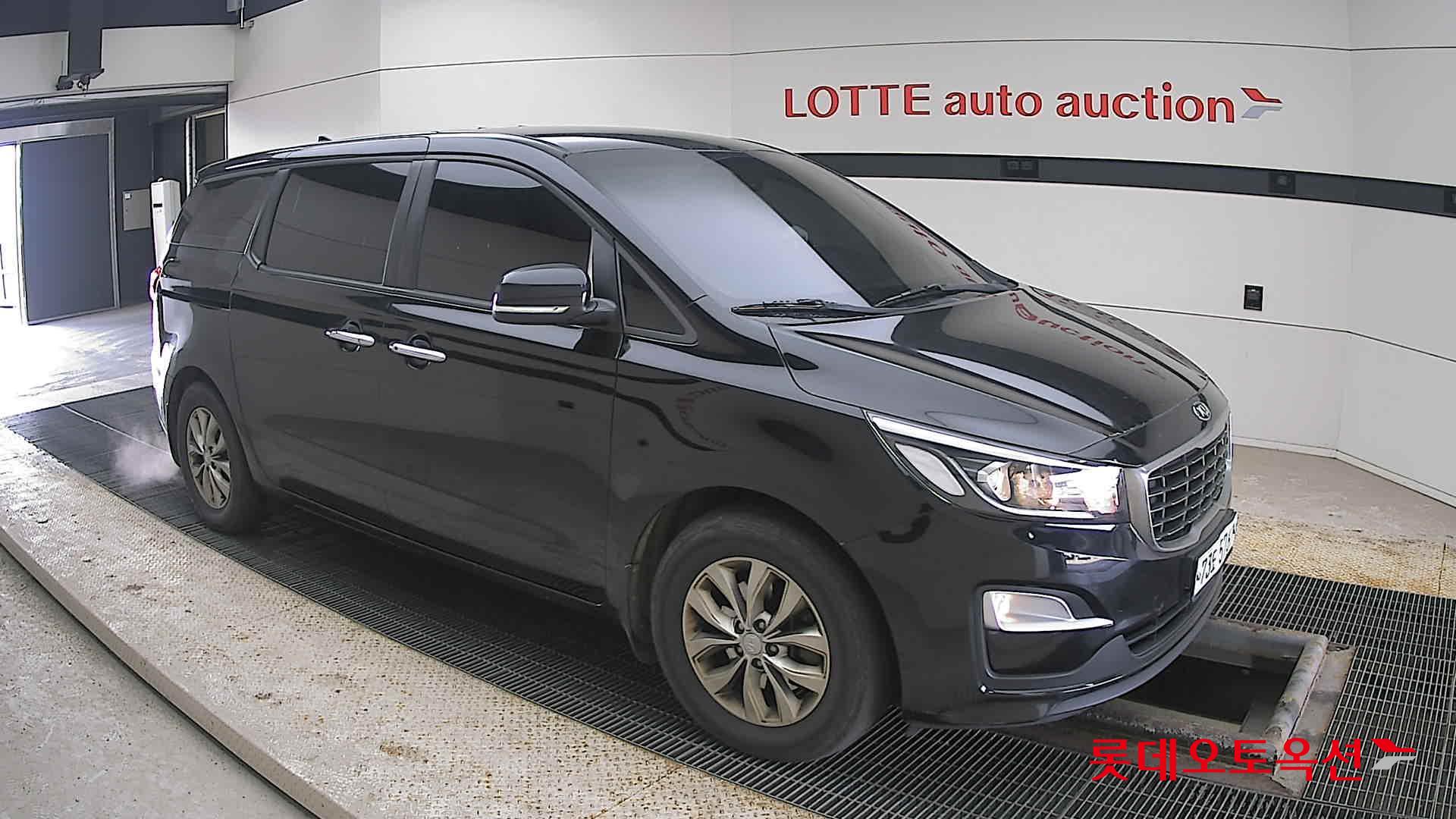 Kia Carnival id 3822947 из Кореи 16