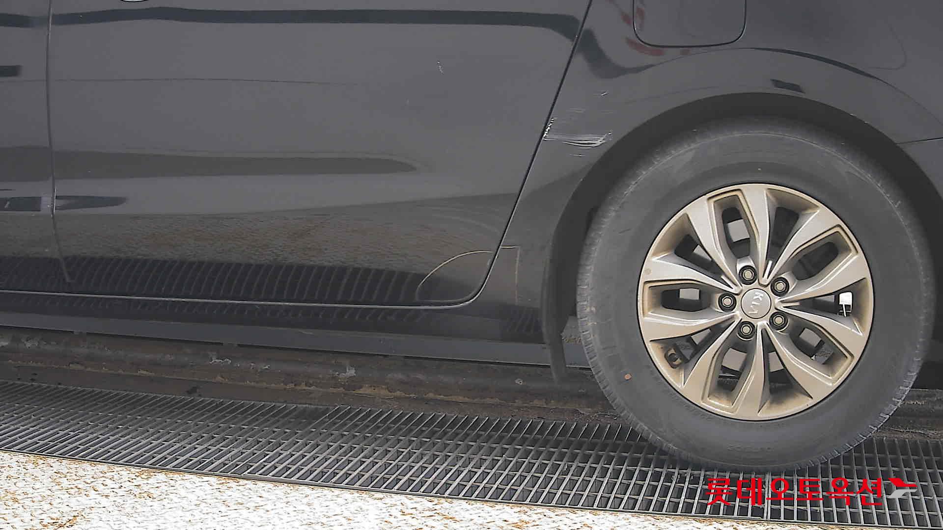 Kia Carnival id 3822947 из Кореи 22