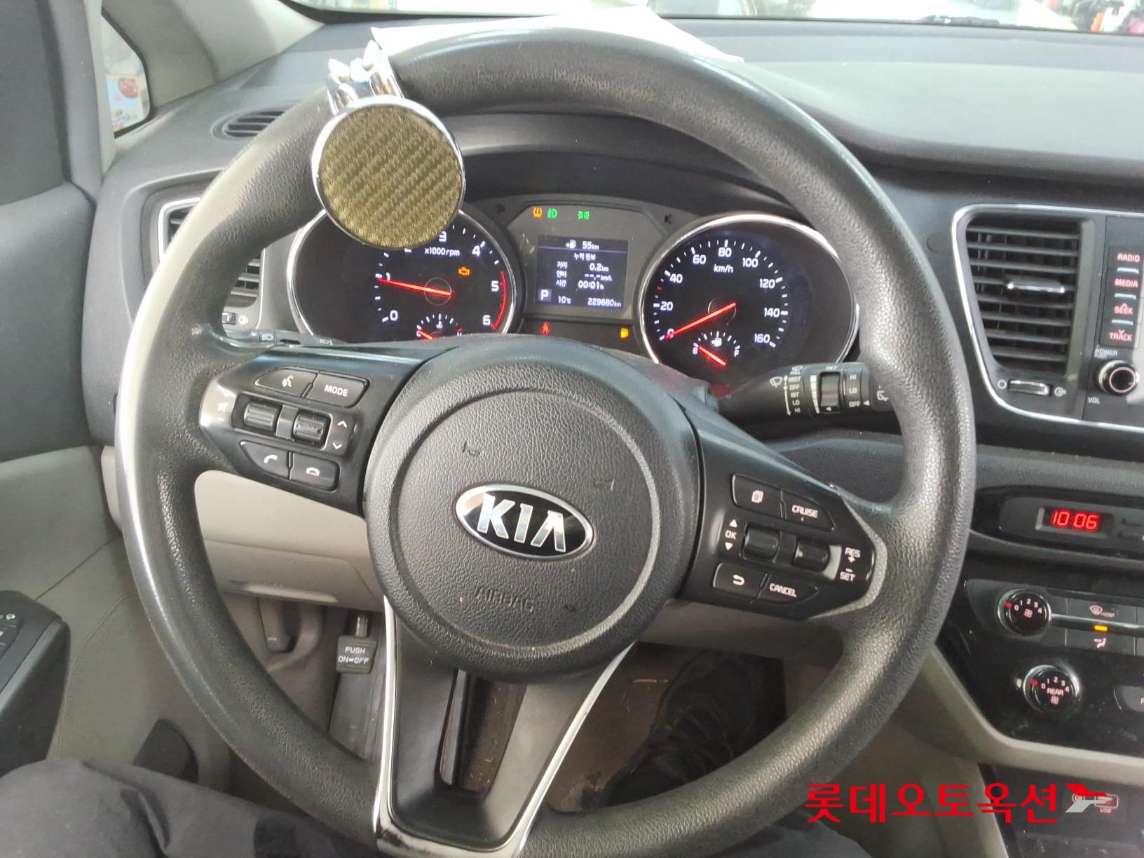 Kia Carnival id 3822947 из Кореи 29