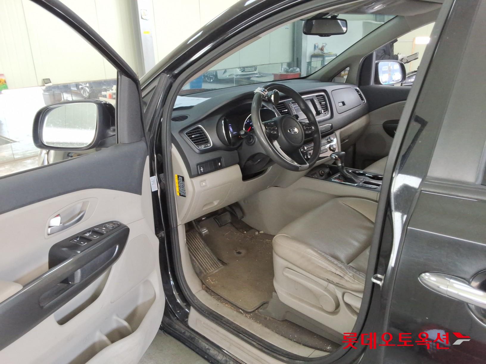 Kia Carnival id 3822947 из Кореи 34