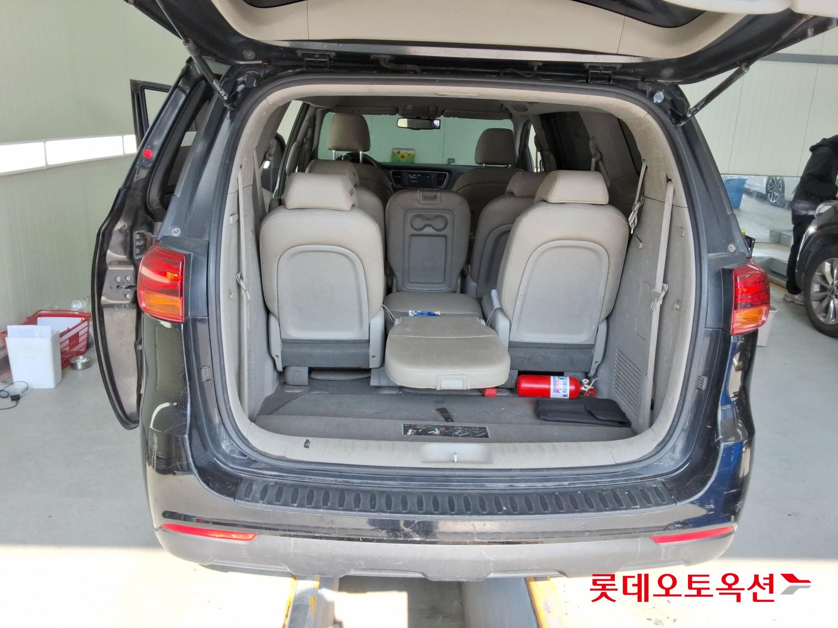 Kia Carnival id 3822947 из Кореи 36