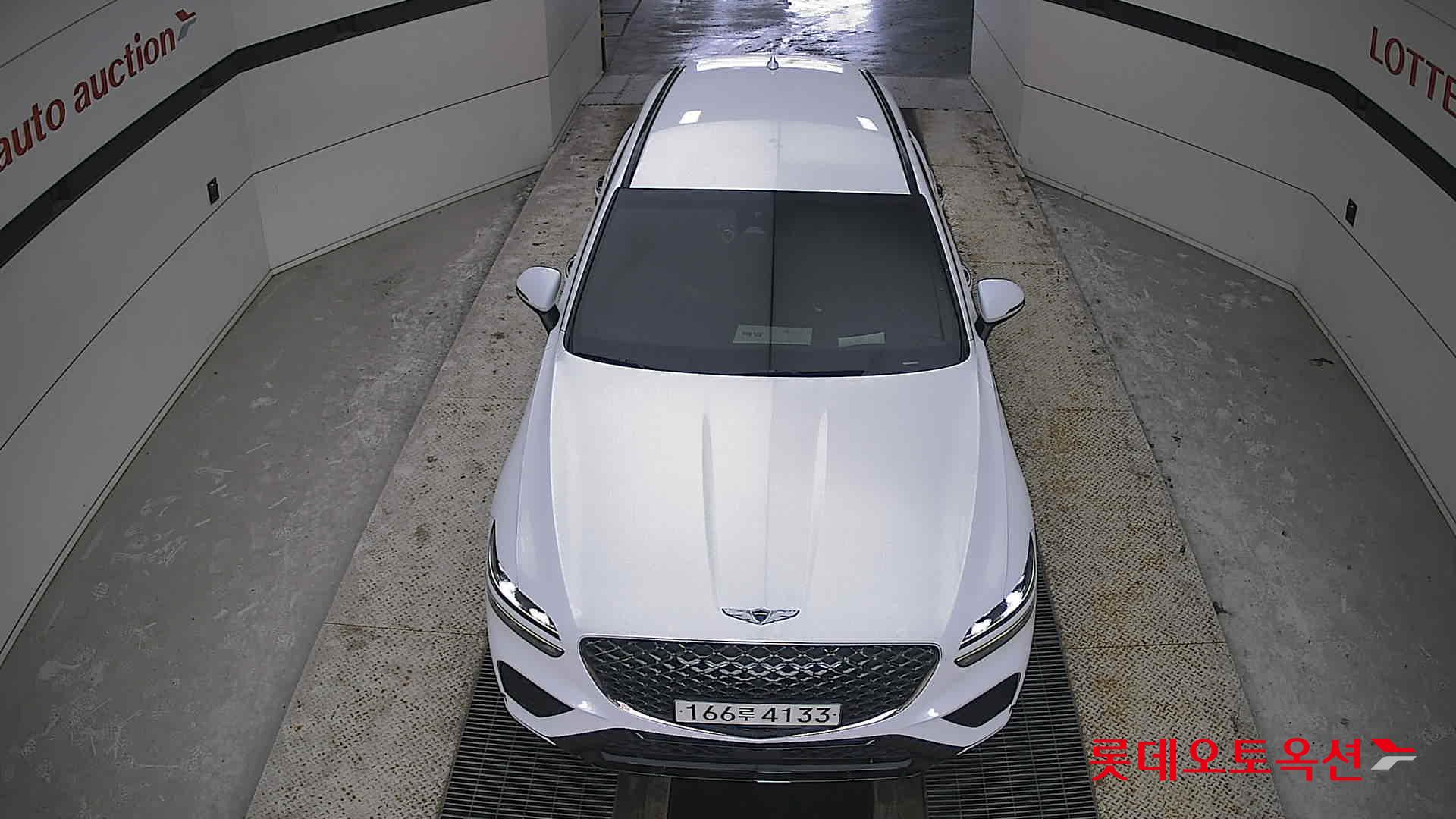 جينسس جي في 70