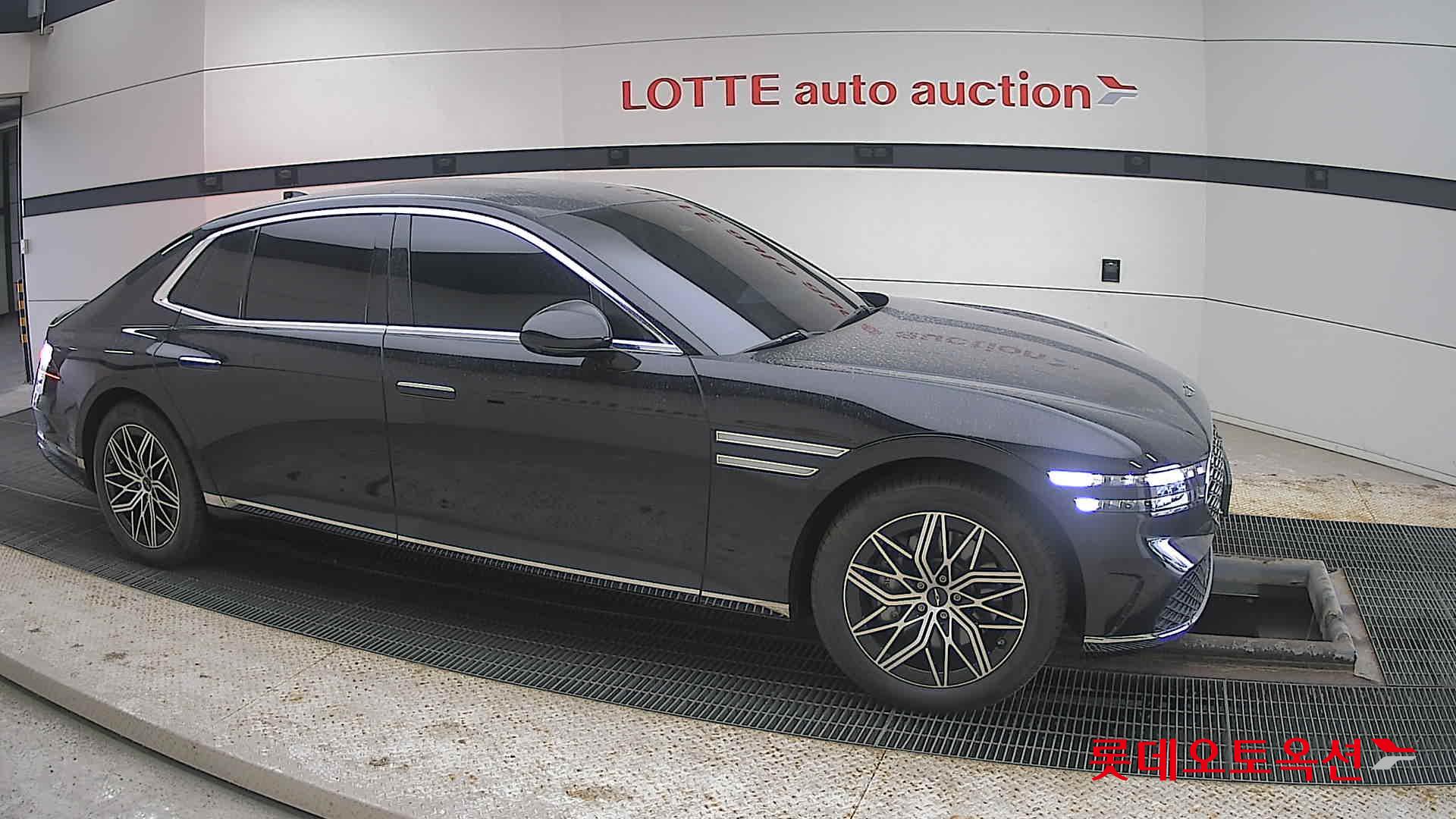 Hyundai G90 id 3822858 из Кореи 17