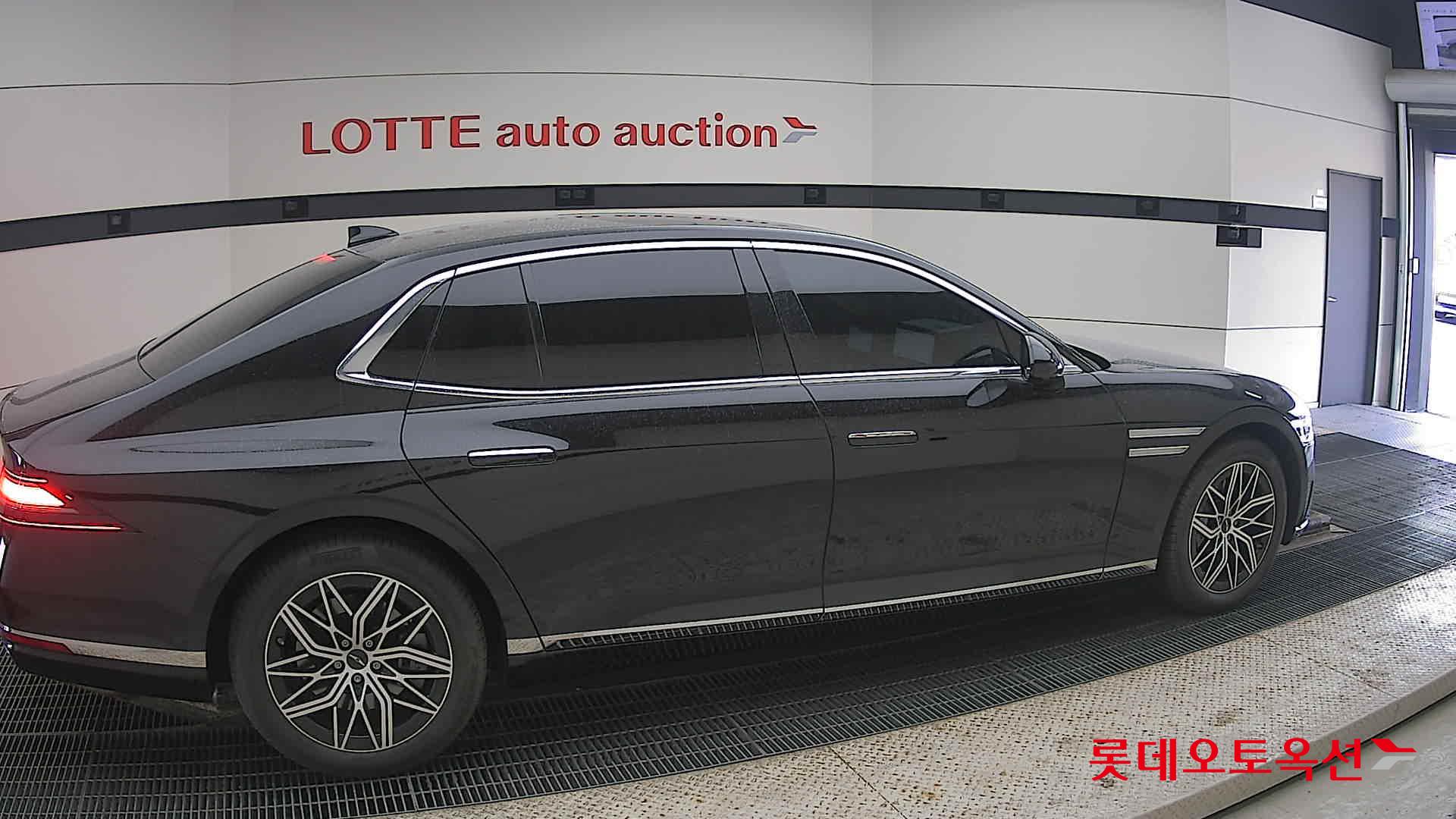 Hyundai G90 id 3822858 из Кореи 18