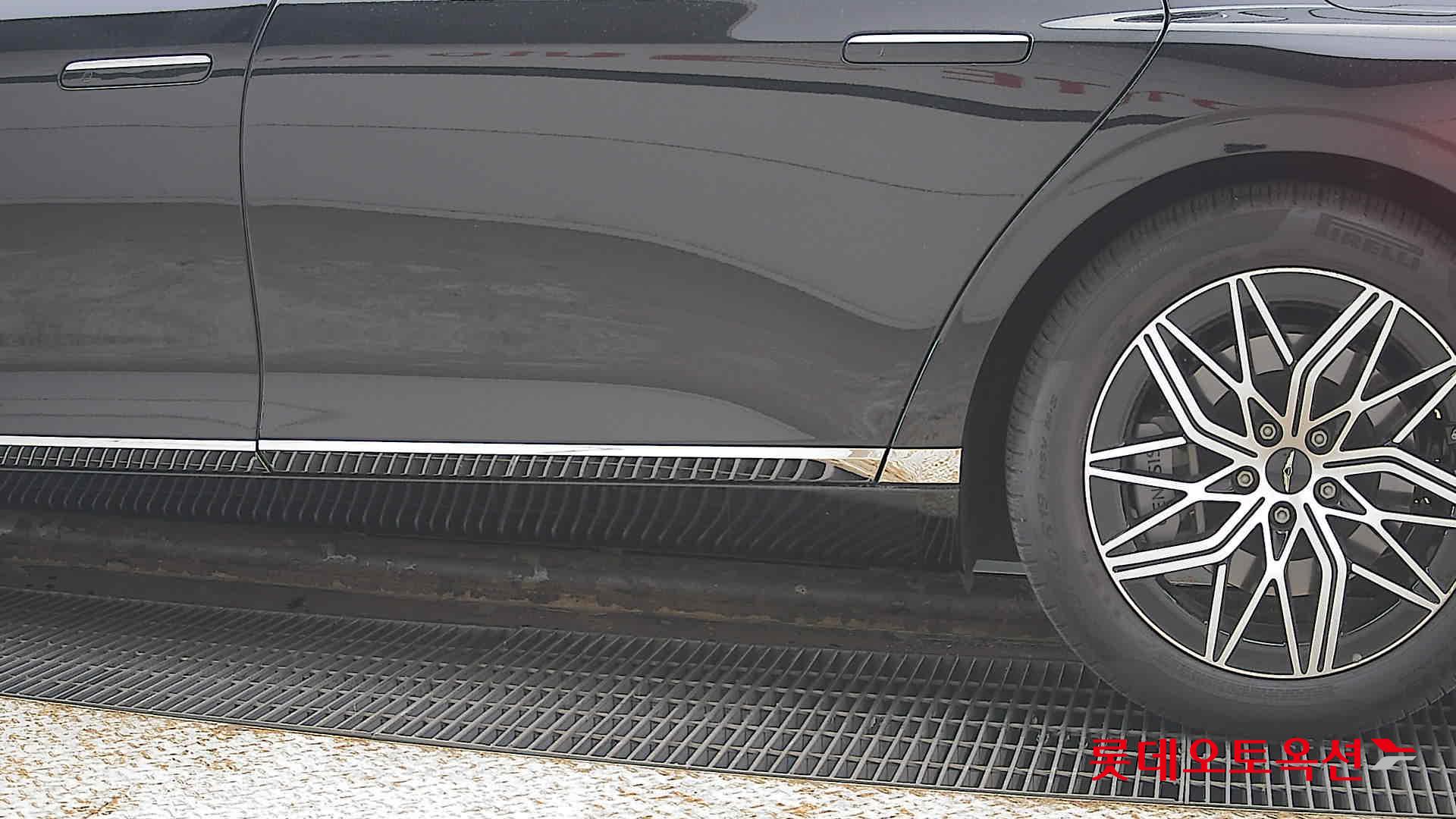 Hyundai G90 id 3822858 из Кореи 22