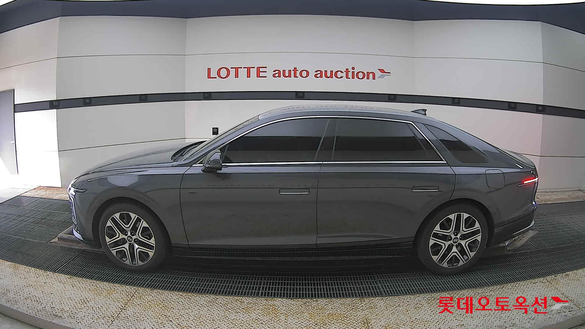 هيونداي أزيرا