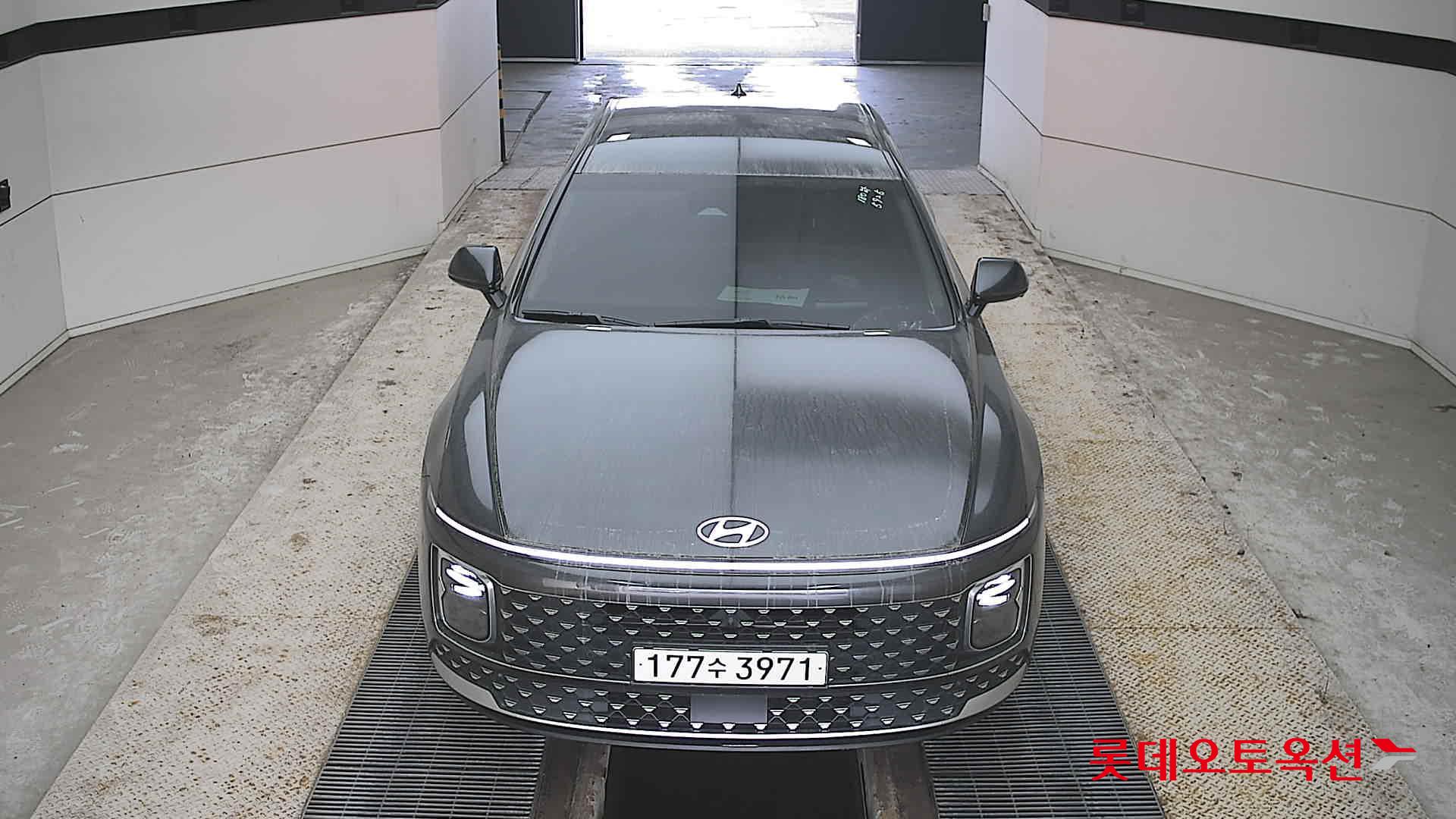 هيونداي أزيرا