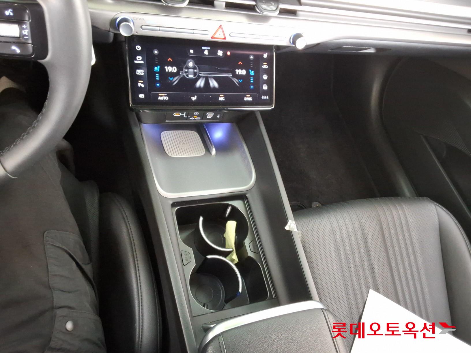 هيونداي أزيرا