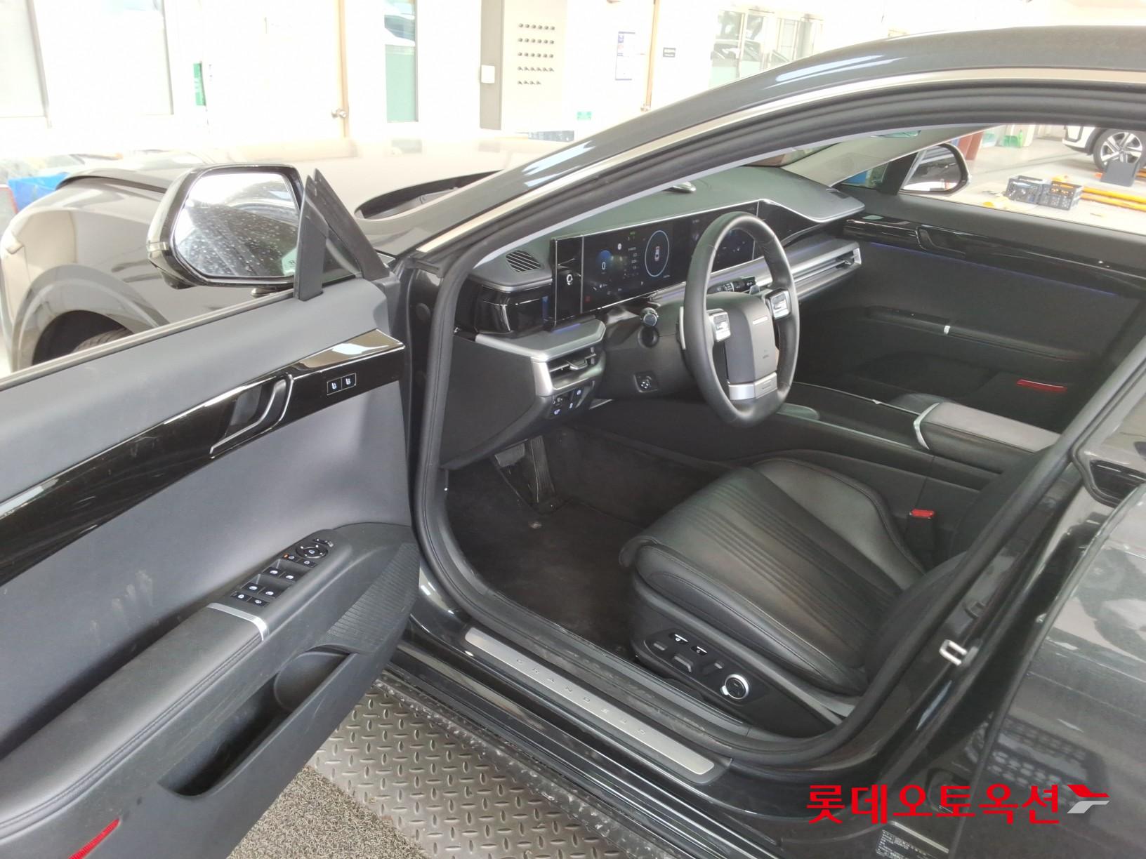 هيونداي أزيرا