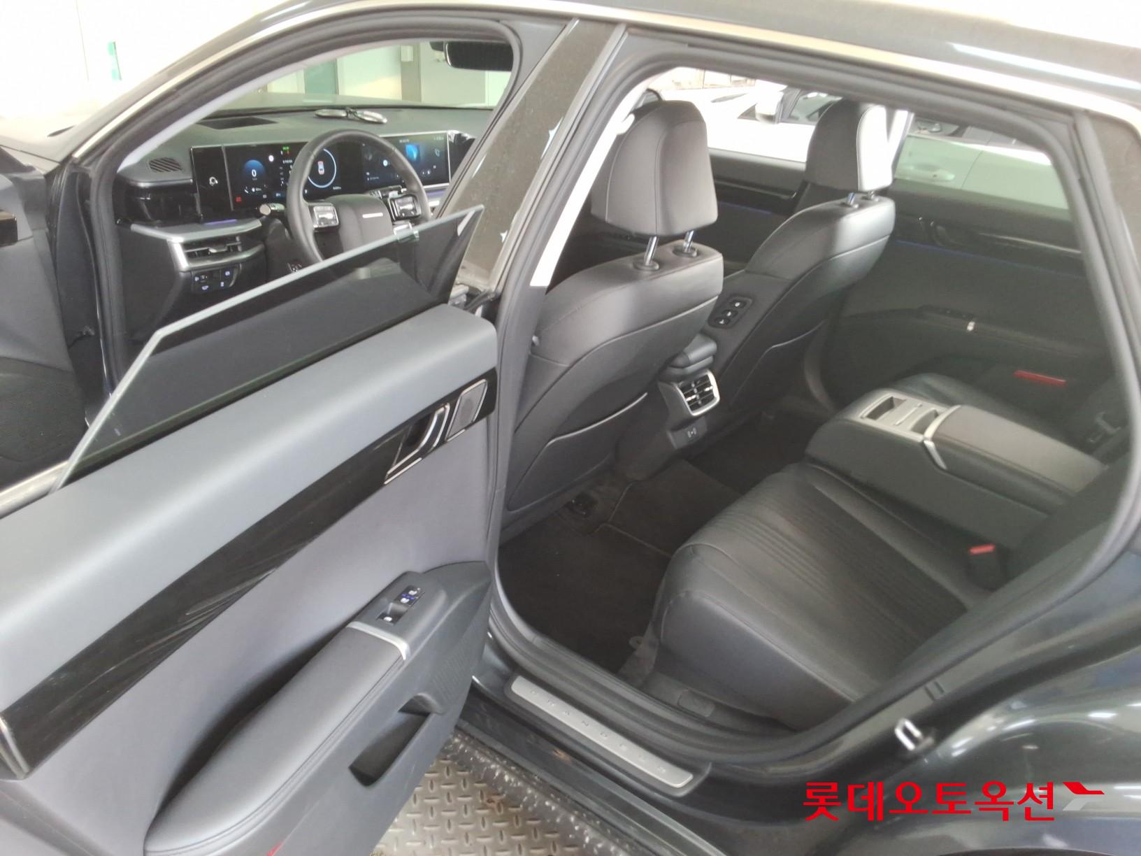 هيونداي أزيرا