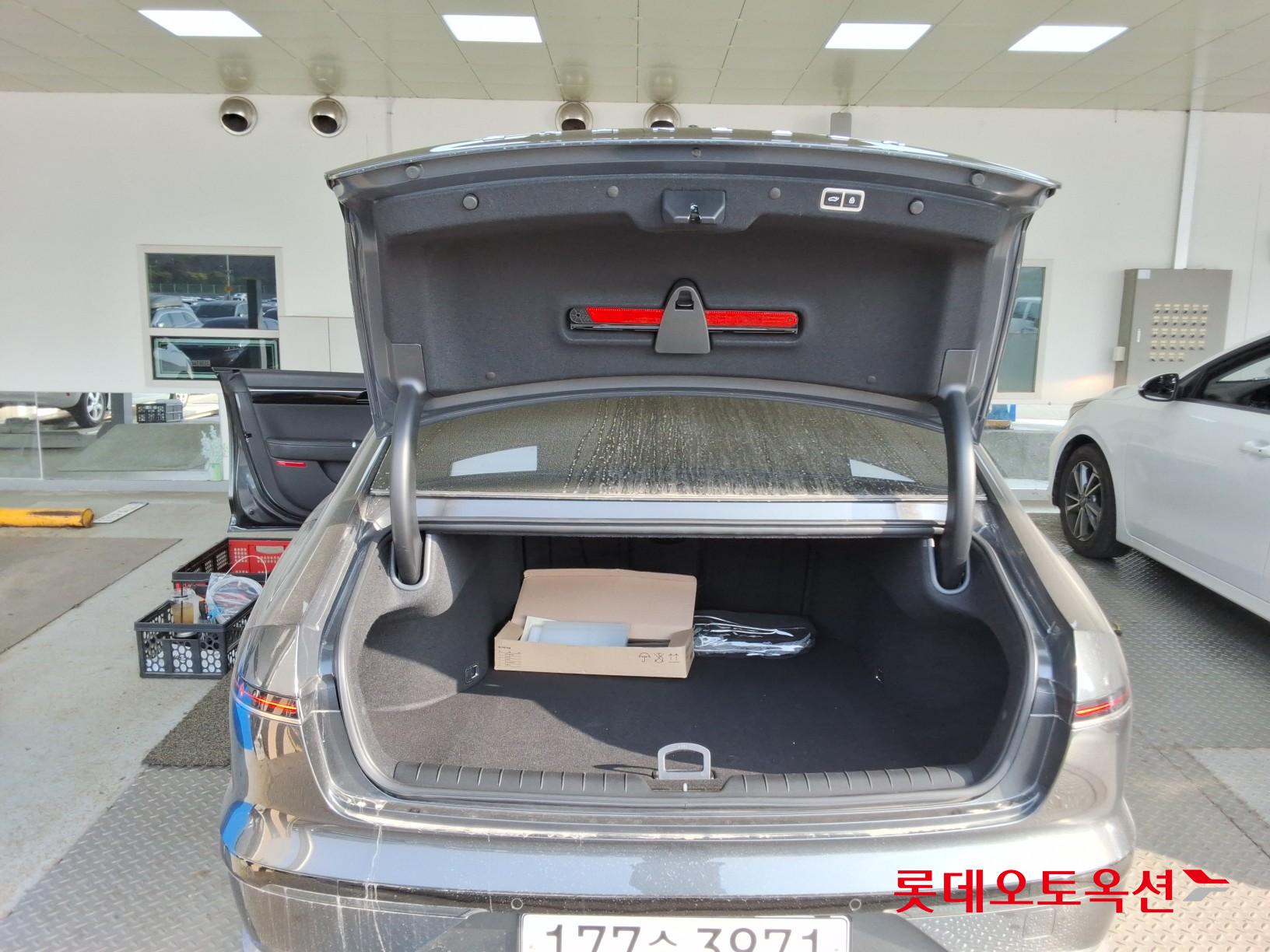 هيونداي أزيرا