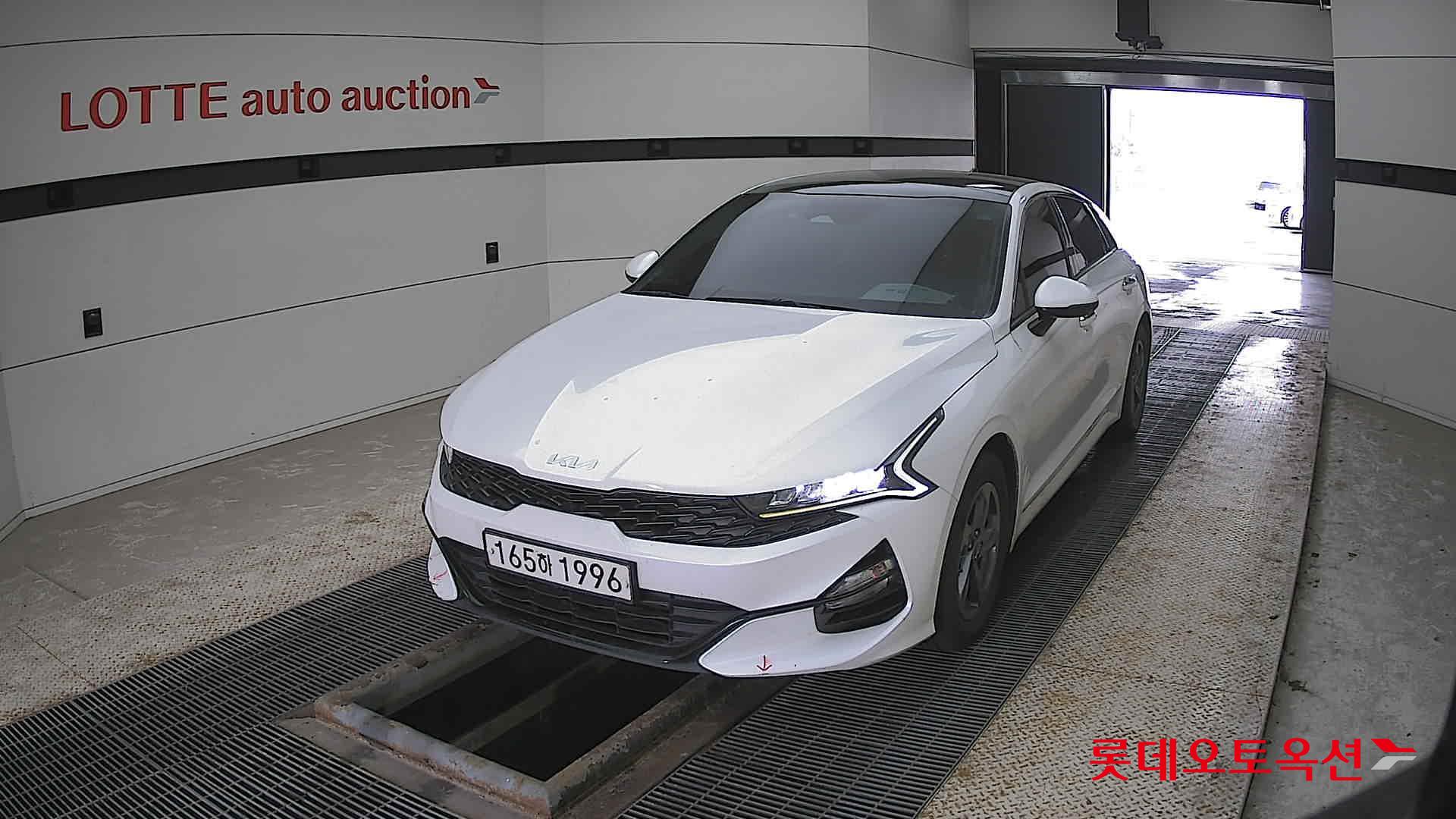 Kia K5 2022 Белый из Кореи