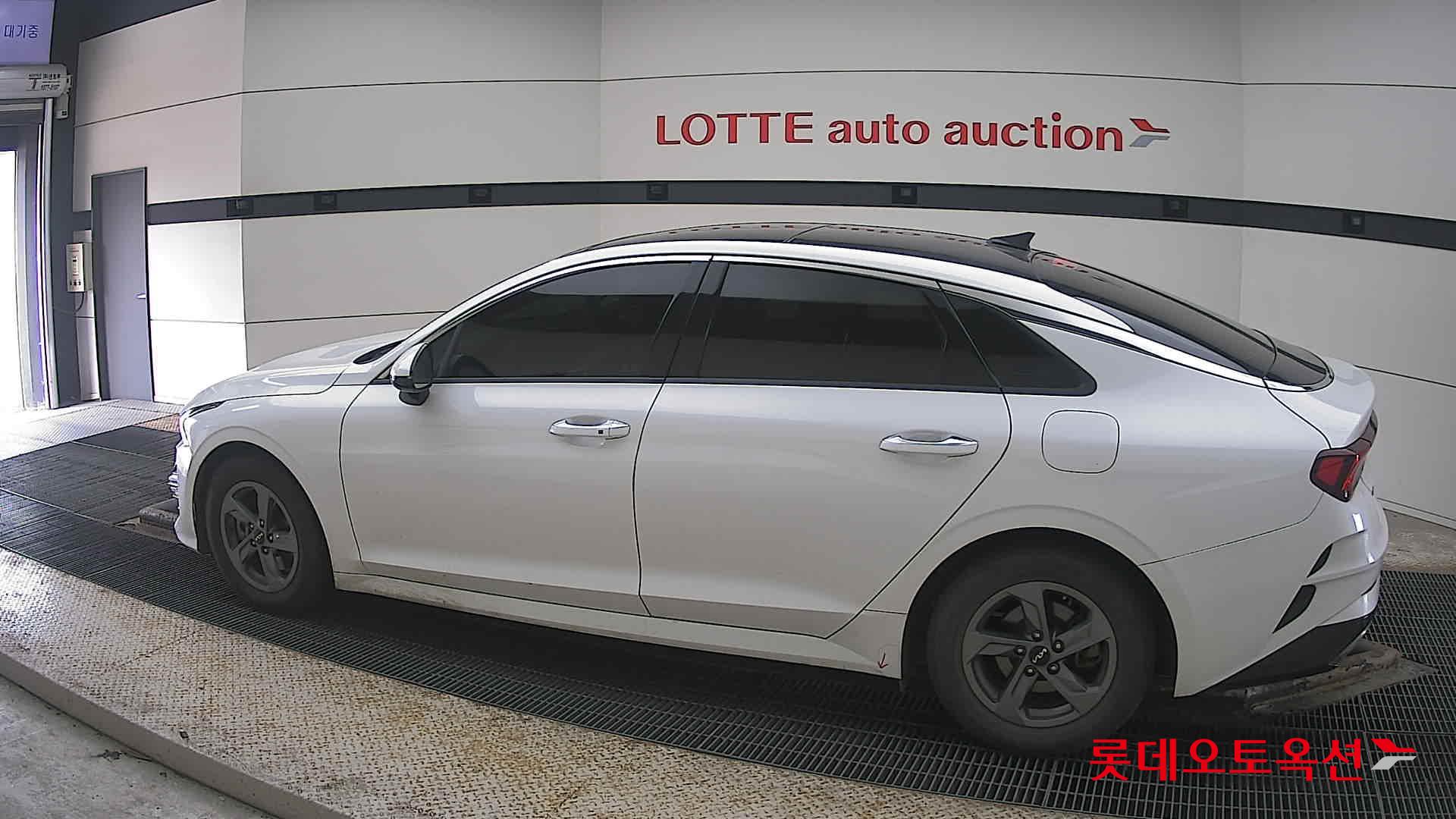 Kia K5 id 3836969 из Кореи 11