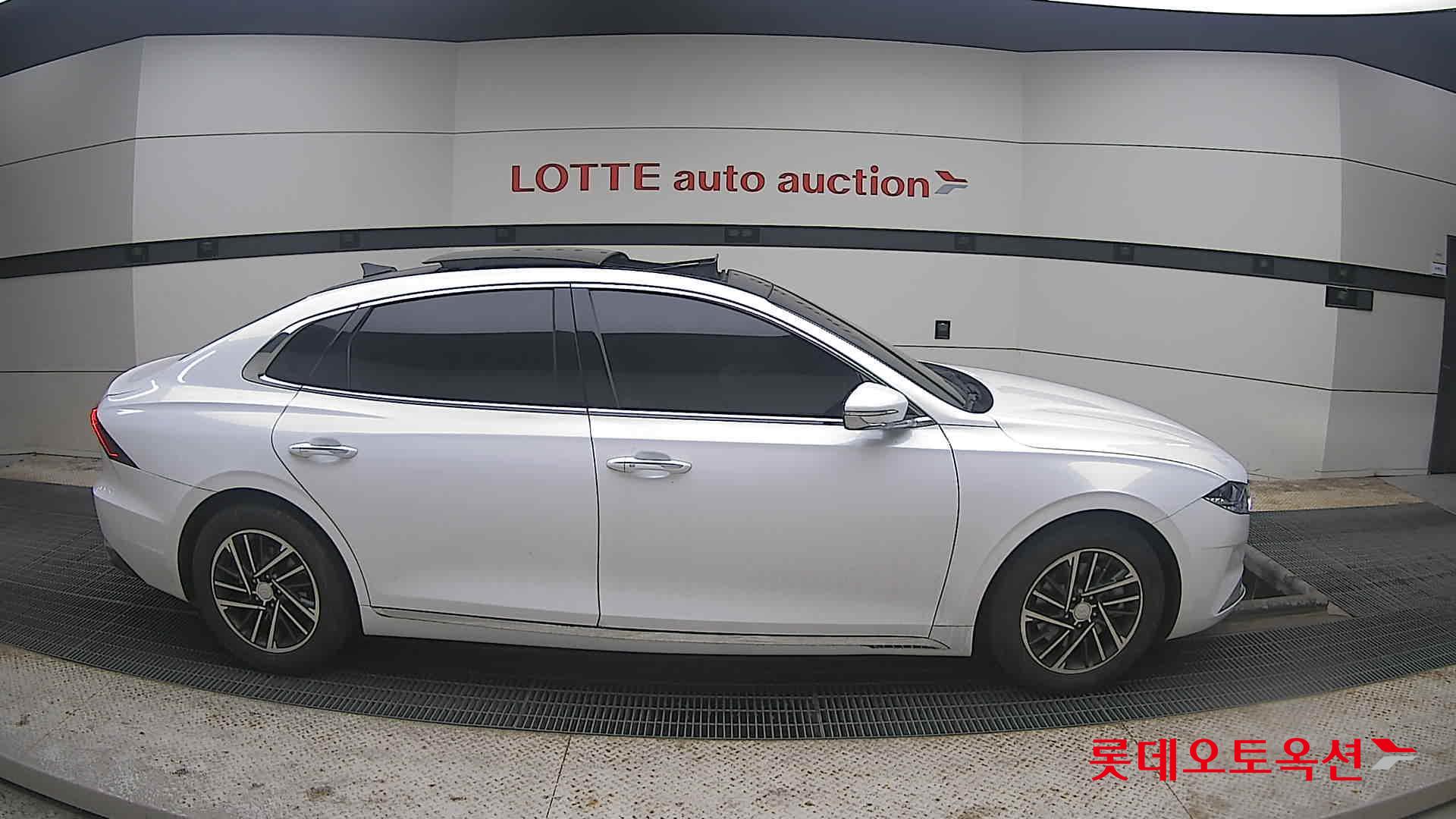 هيونداي أزيرا