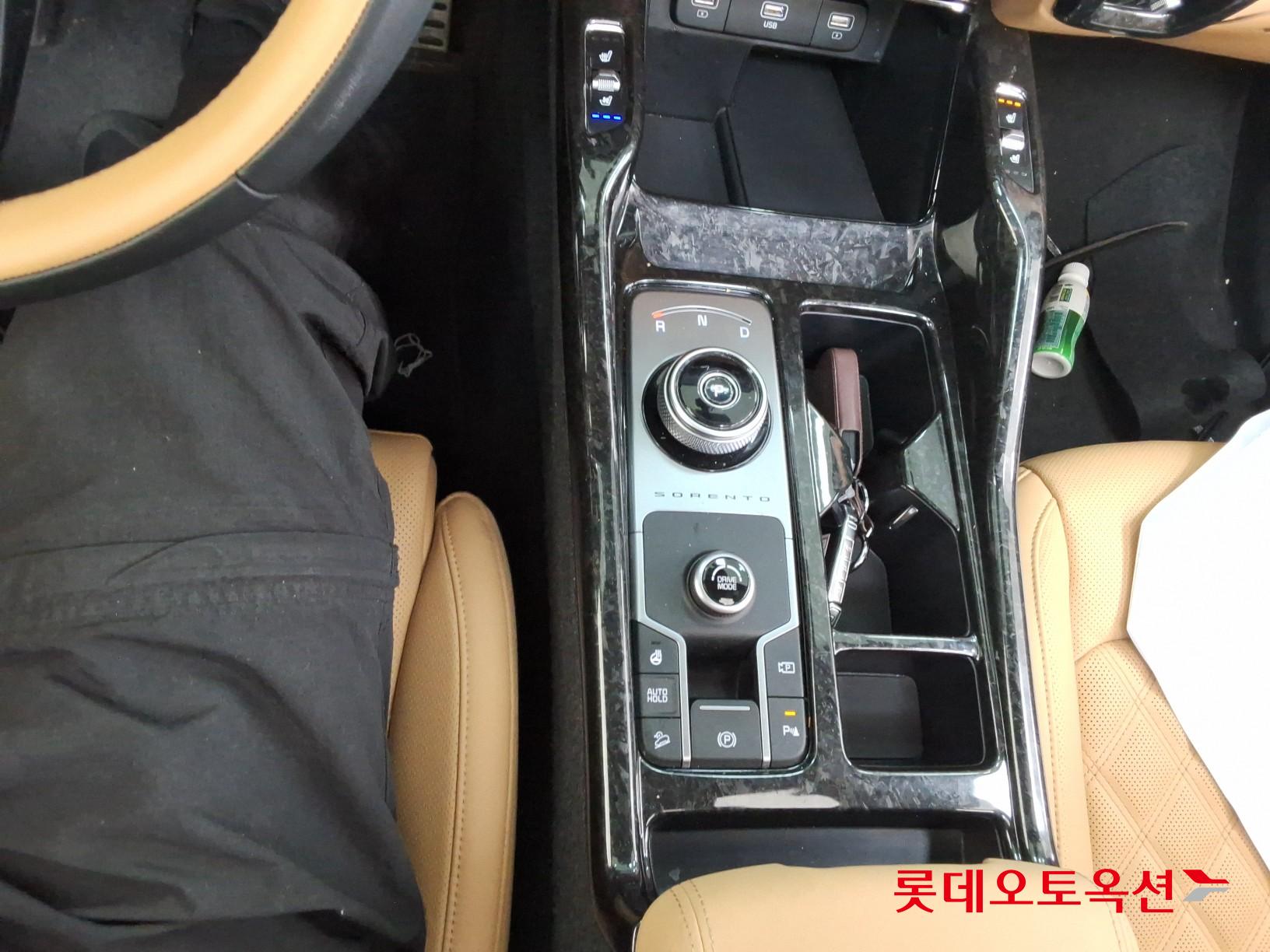 기아자동차 쏘렌토 - 32