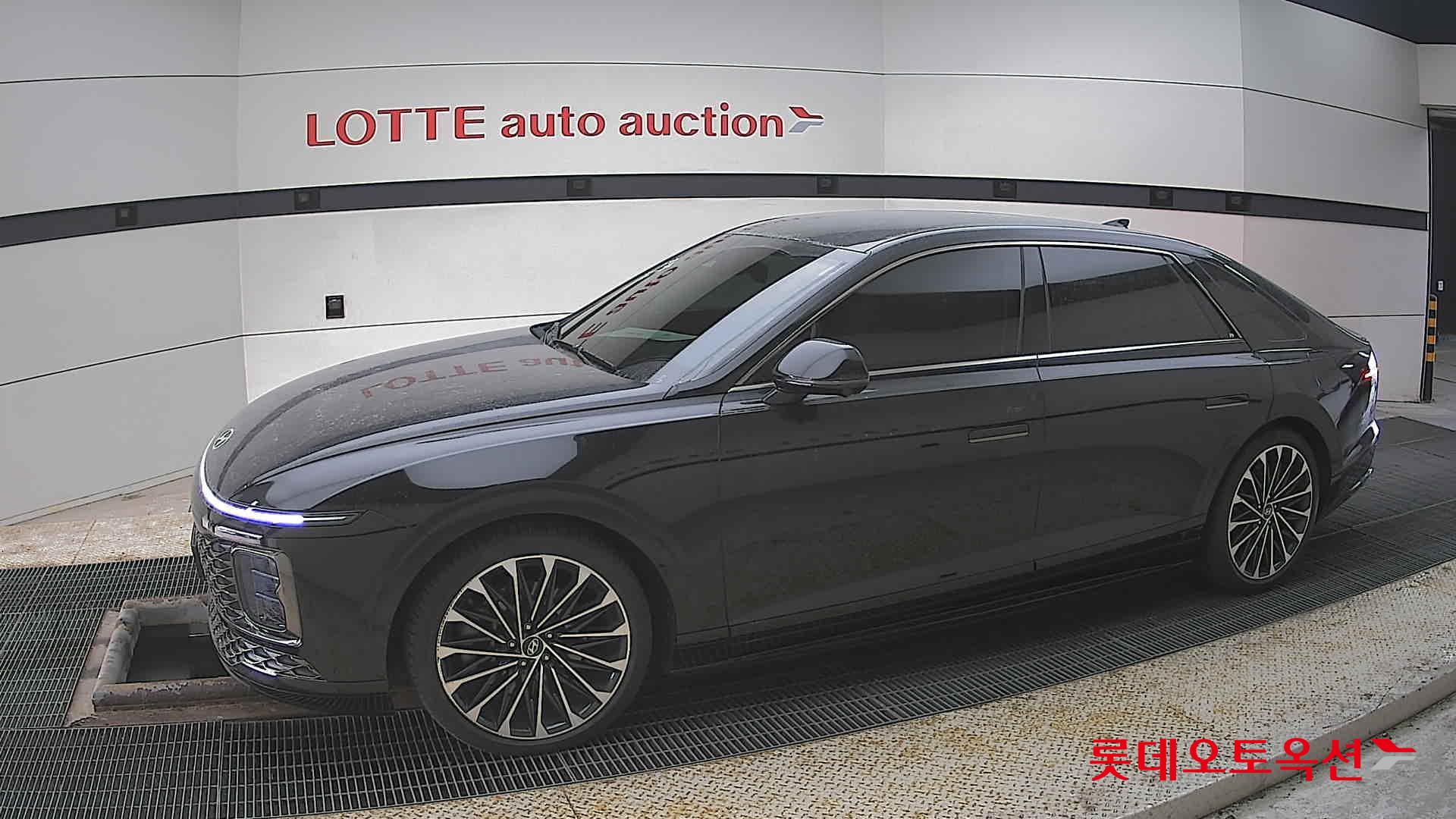 هيونداي أزيرا