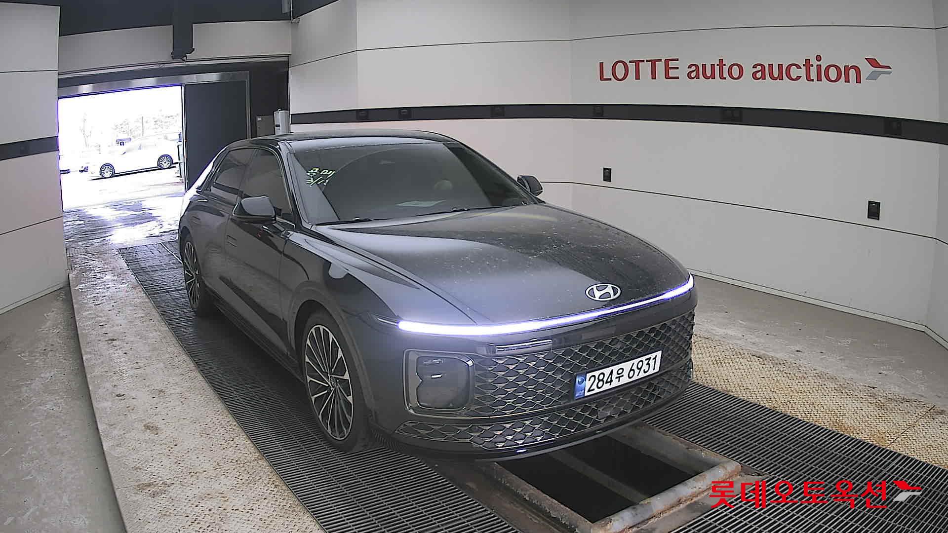 هيونداي أزيرا