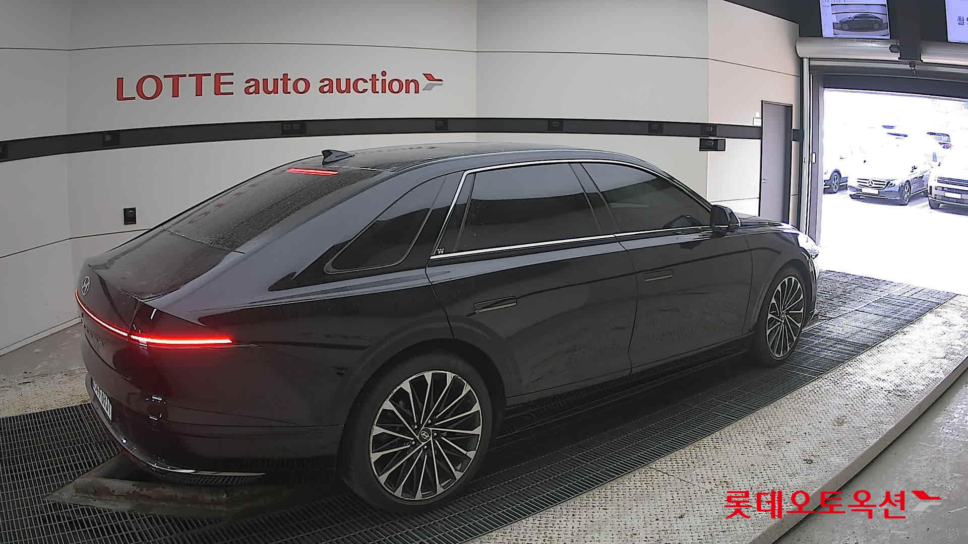 هيونداي أزيرا