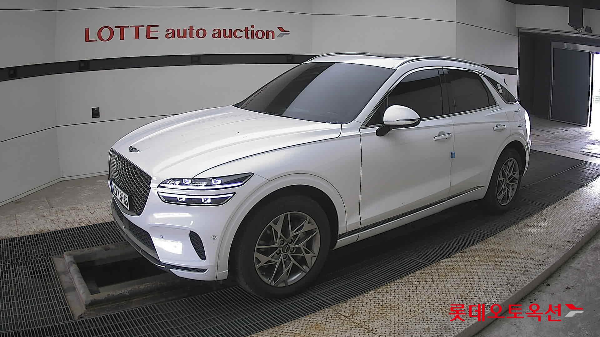 جينسس جي في 70