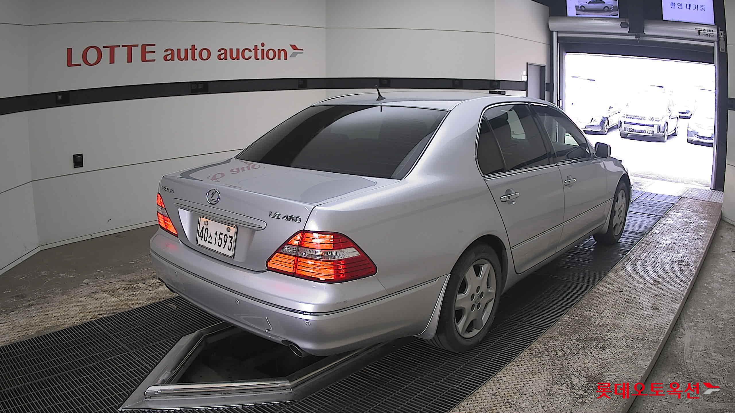 LEXUS LS - 5