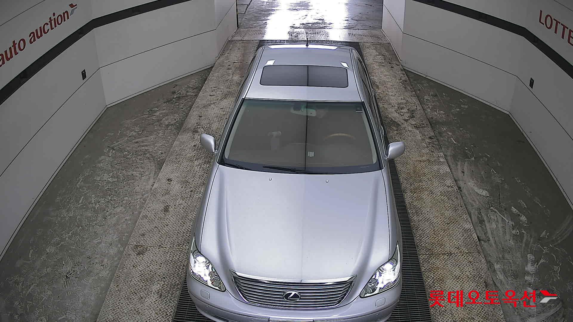 LEXUS LS - 7