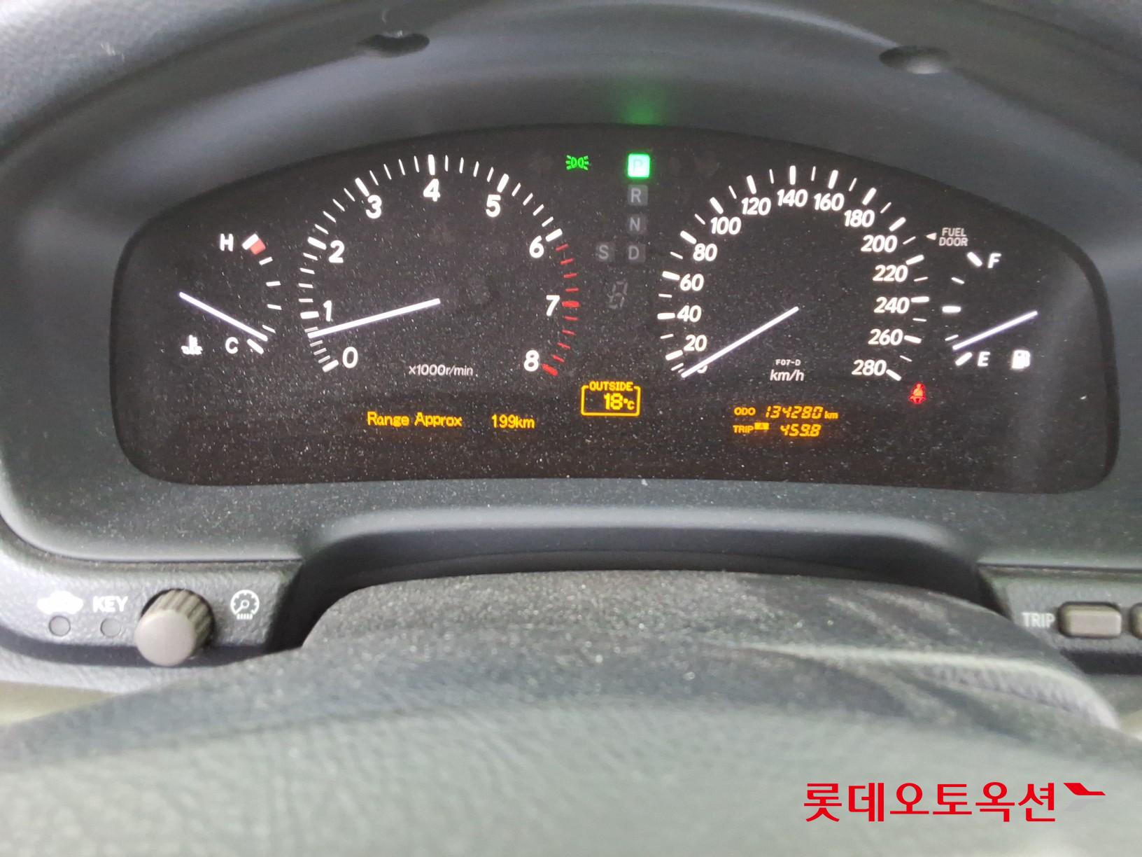 LEXUS LS - 34