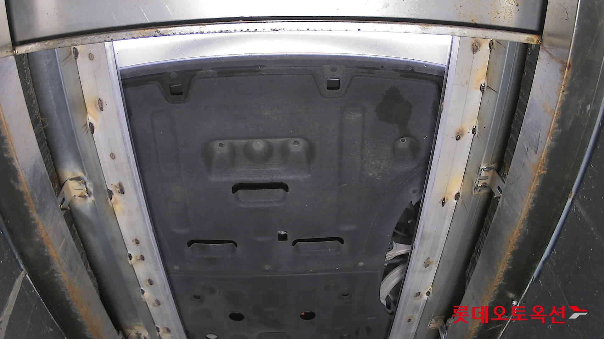 جينسس جي في 60