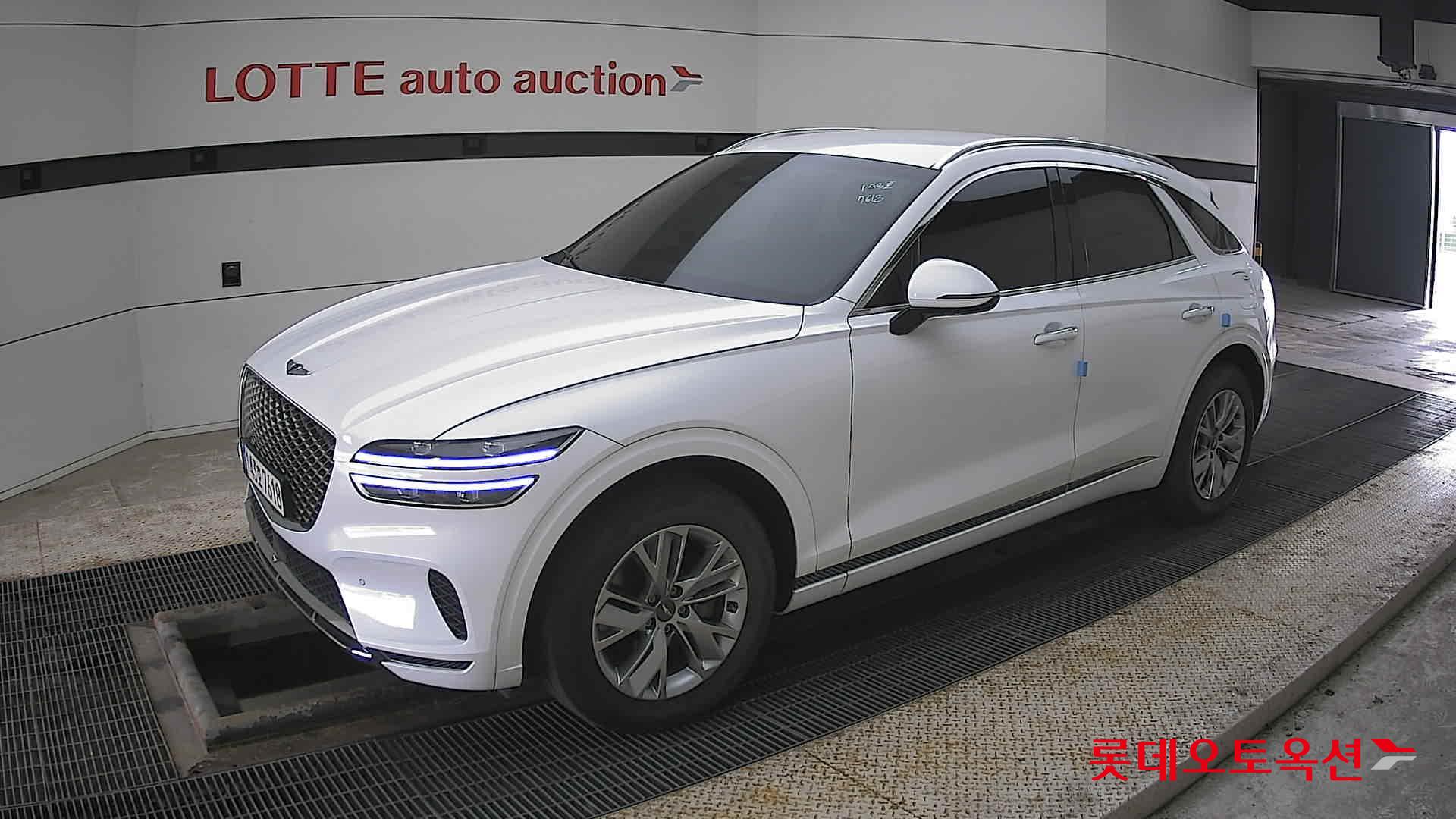 جينسس جي في 70