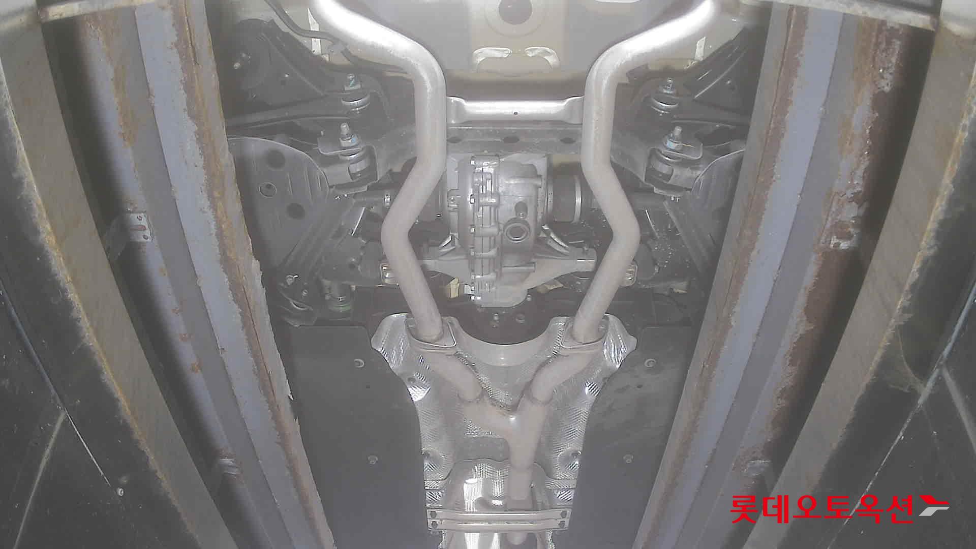 جينسس جي في 70