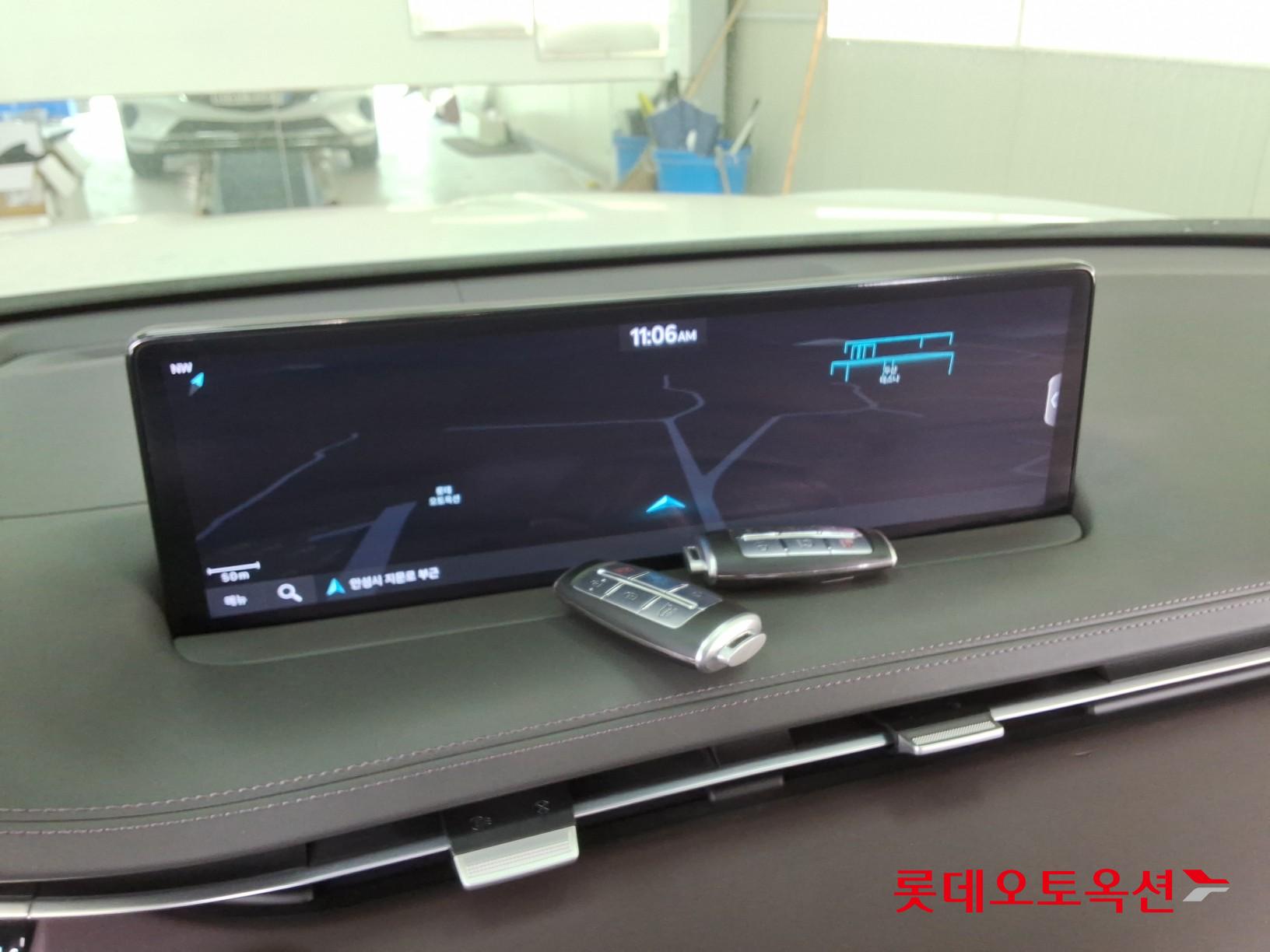 جينسس جي في 70