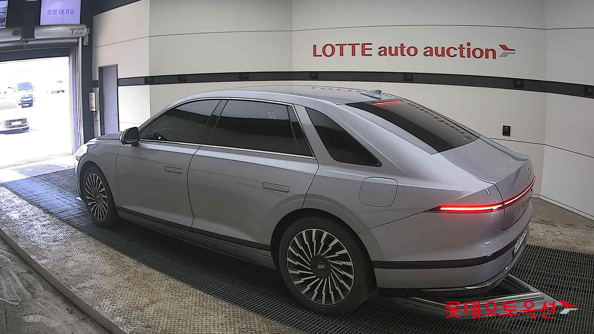 هيونداي أزيرا