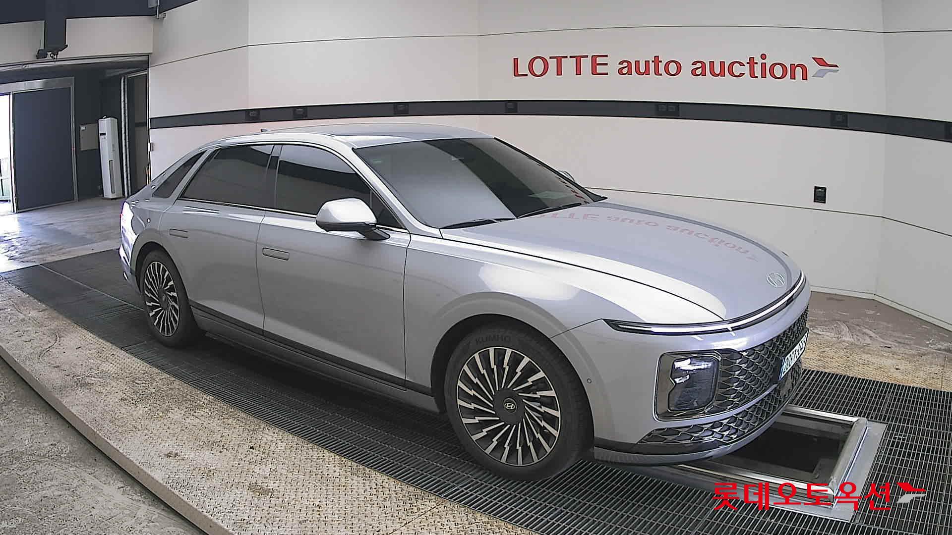 هيونداي أزيرا