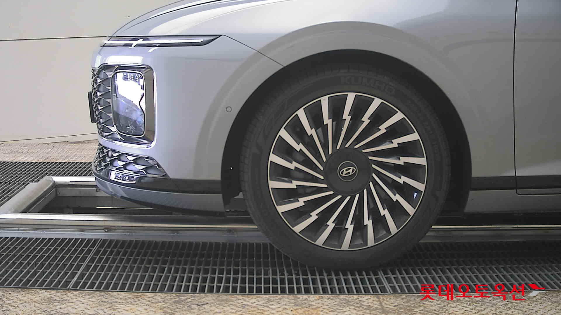 هيونداي أزيرا