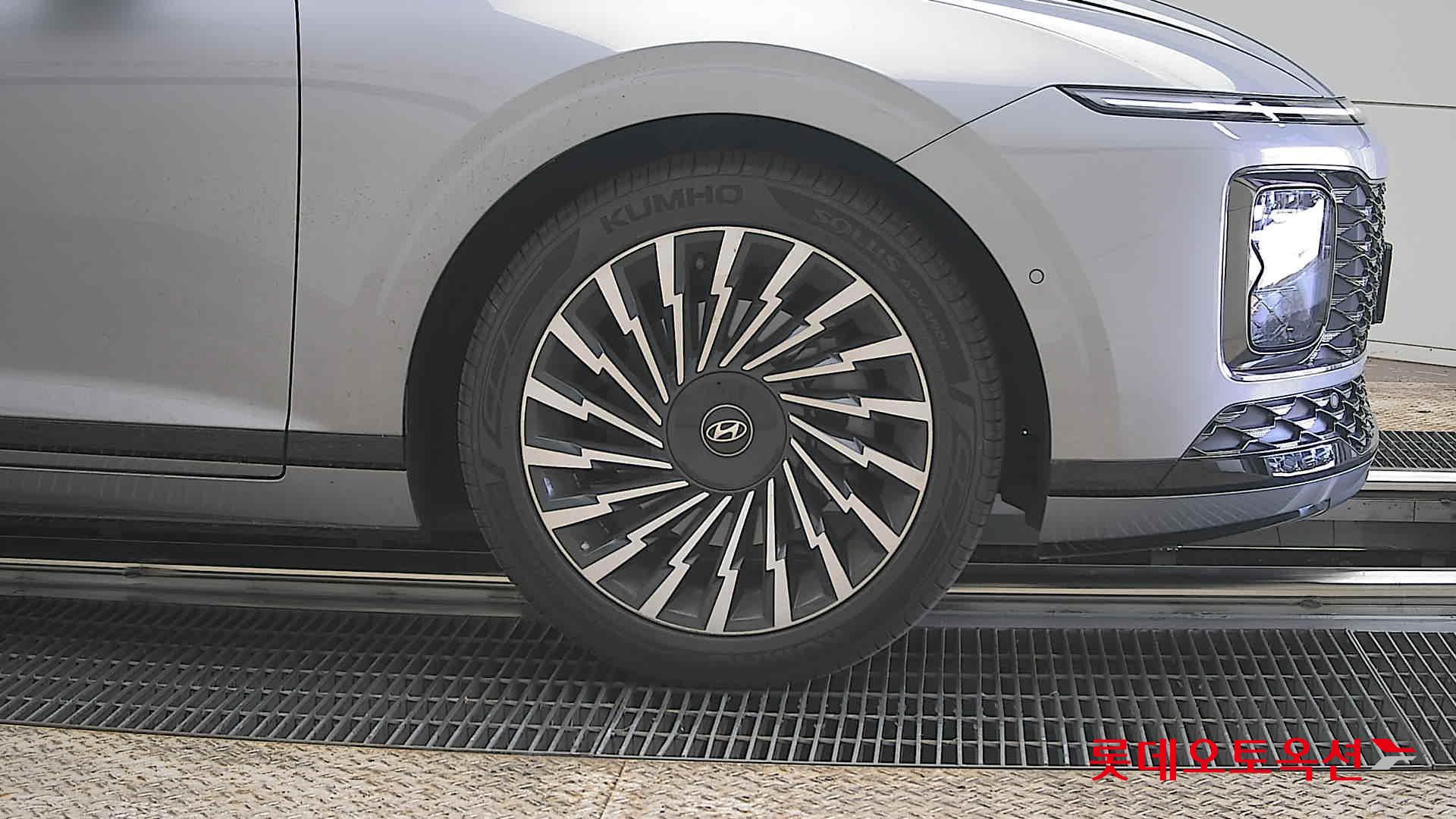 هيونداي أزيرا