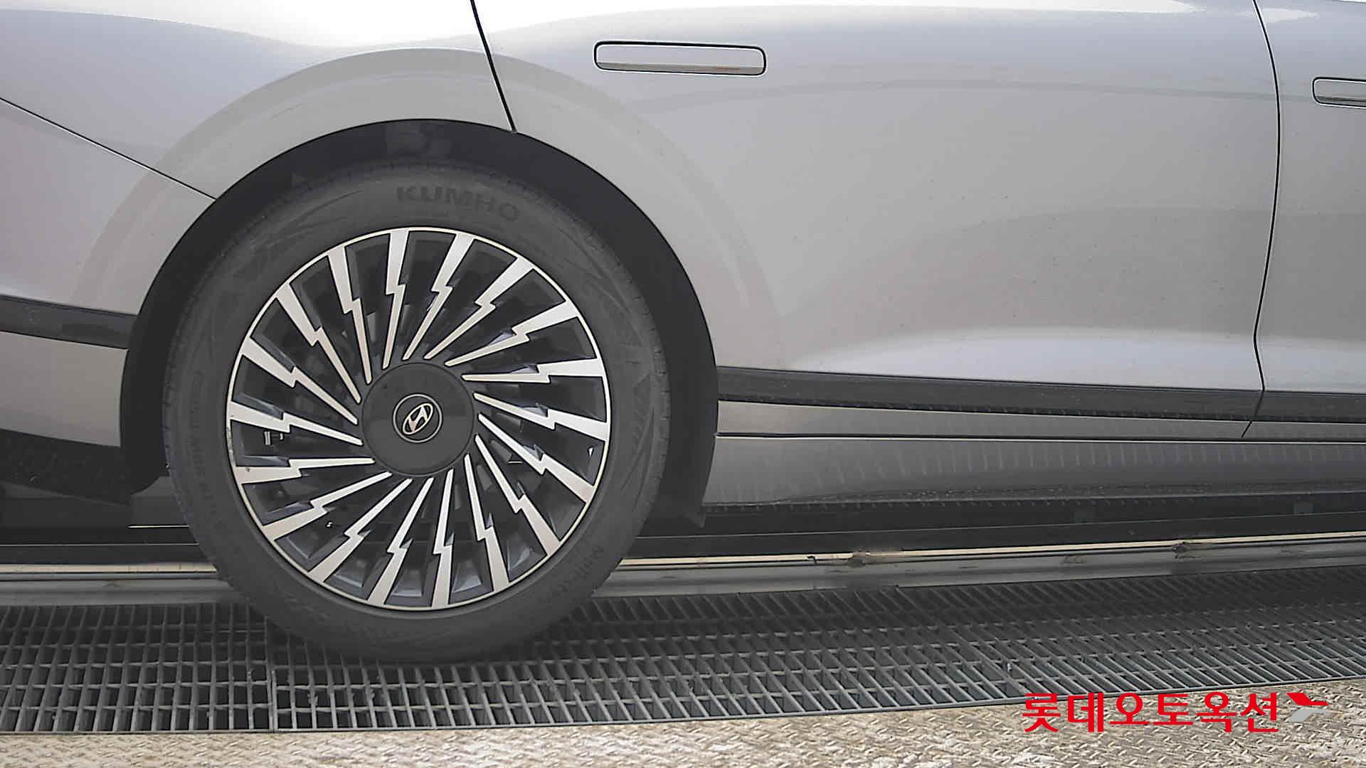 هيونداي أزيرا