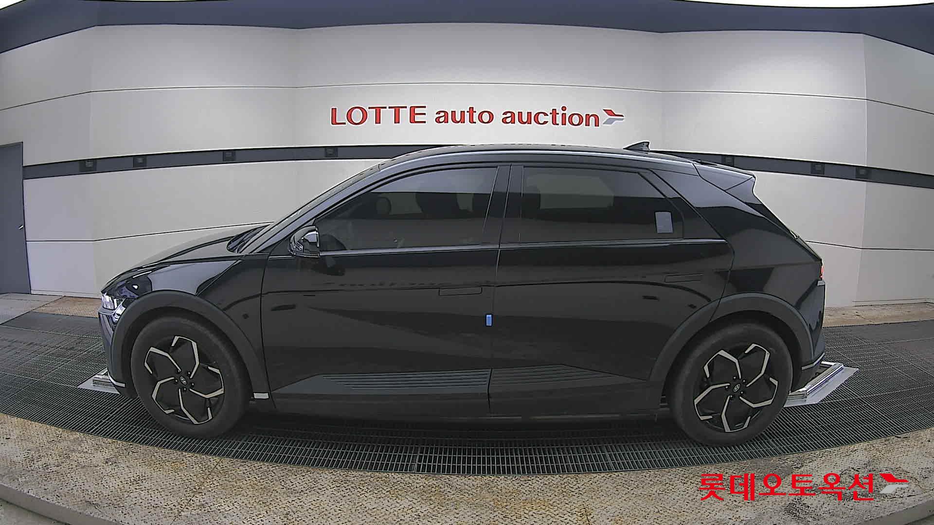 هيونداي أيونيك