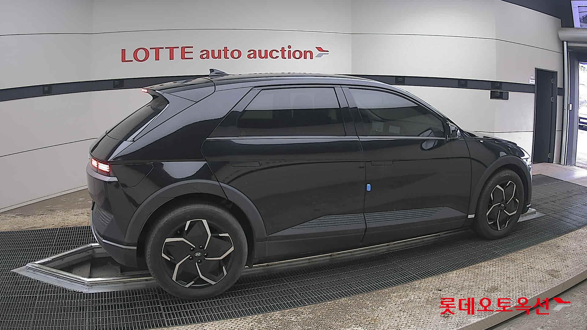 هيونداي أيونيك