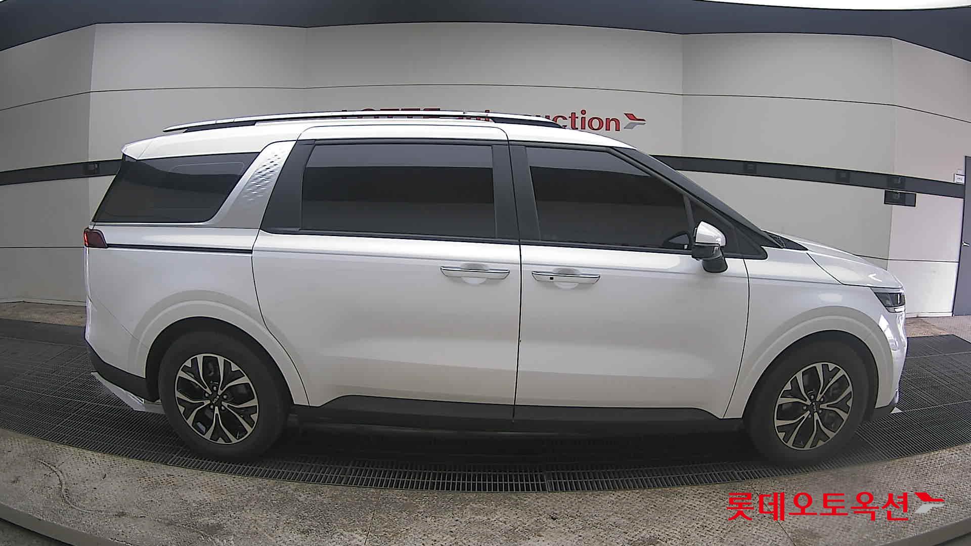 كيا كارنفال