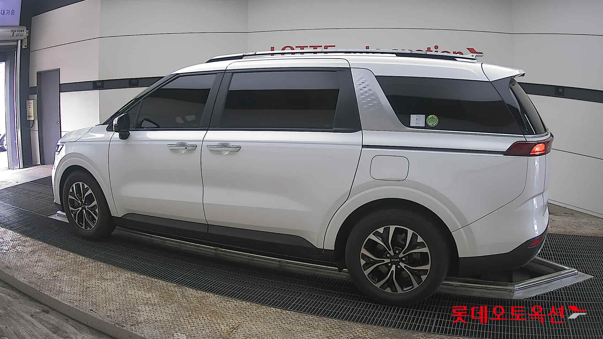 كيا كارنفال