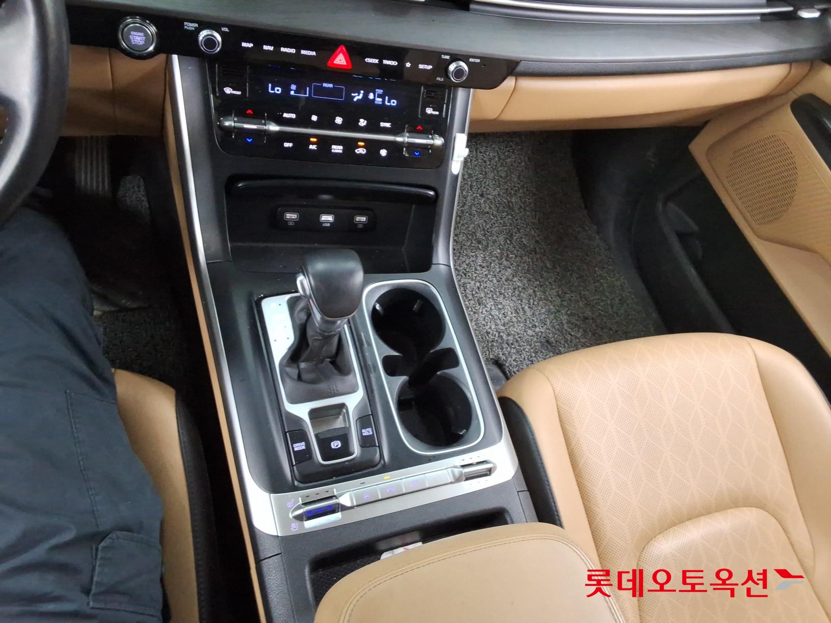 كيا كارنفال