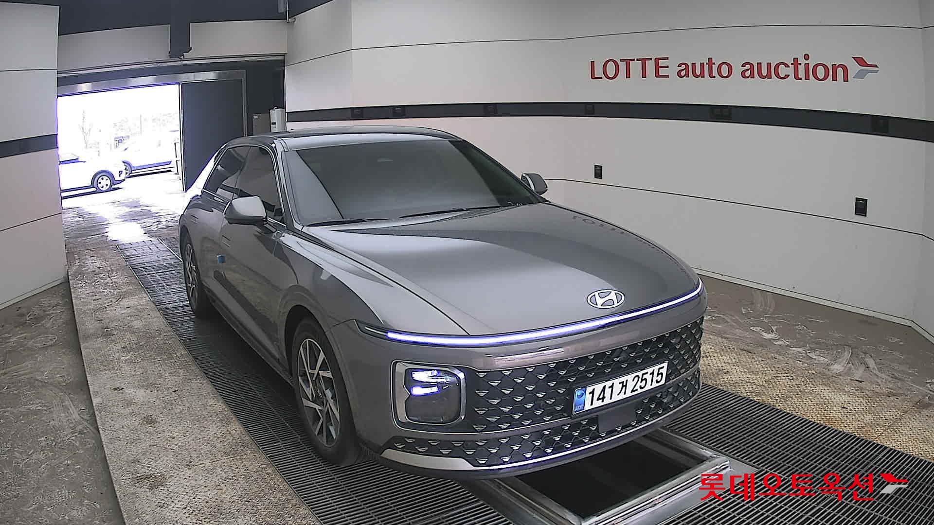 هيونداي أزيرا