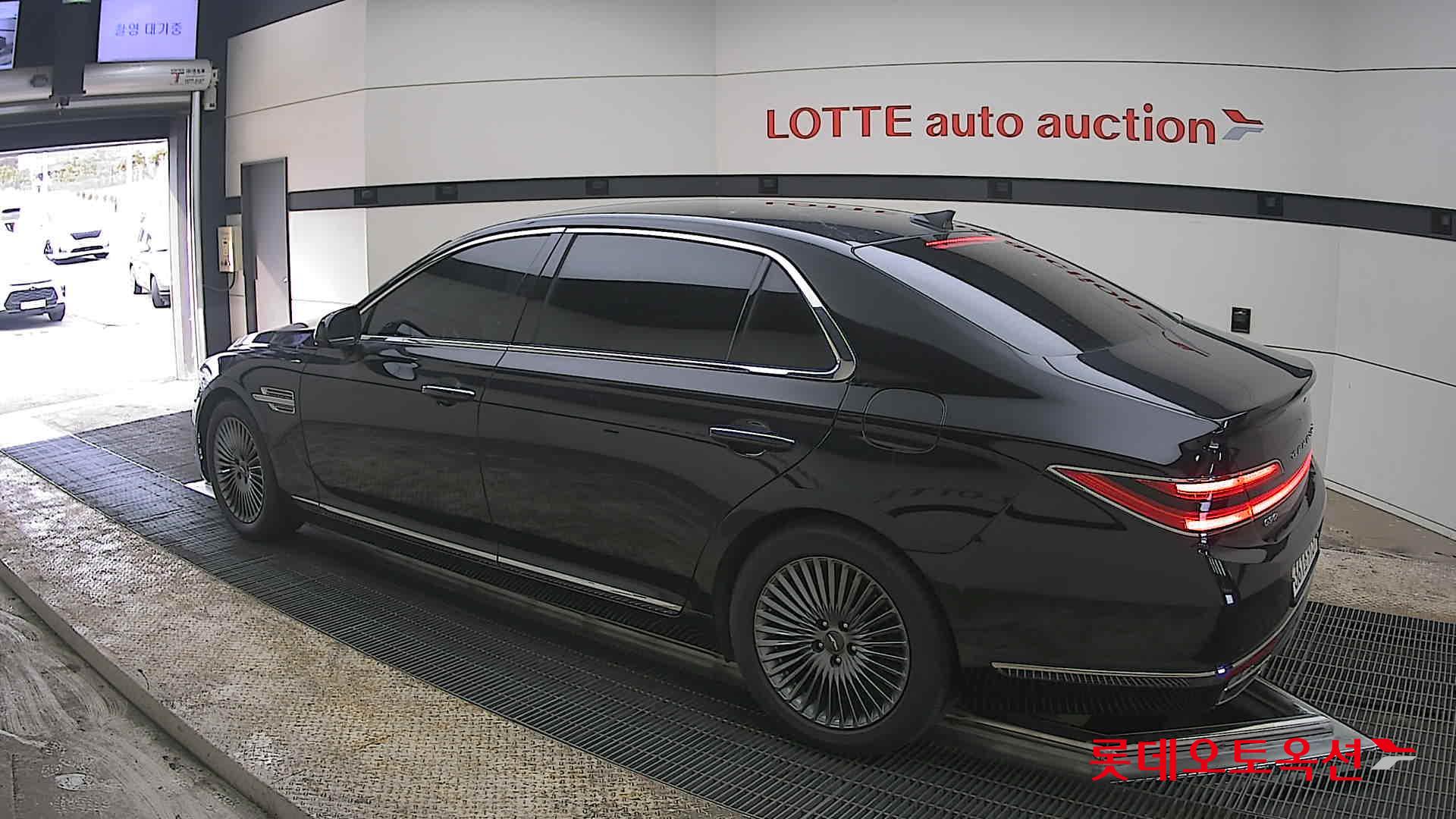 제네시스 G90 - 15