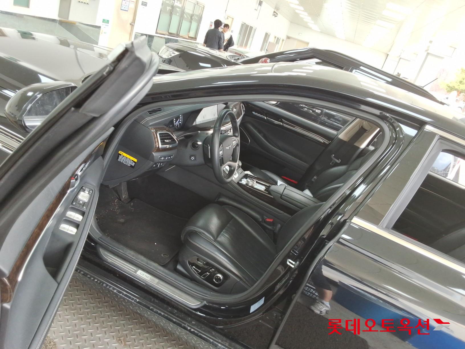 제네시스 G90 - 36