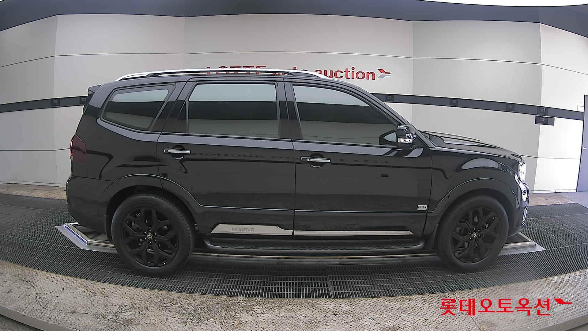 Kia Mohave - 21