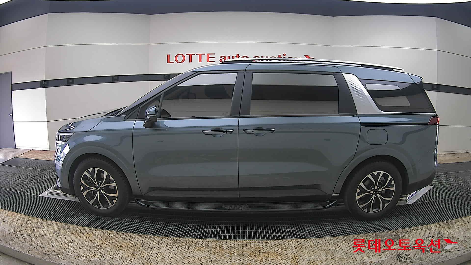 كيا كارنفال