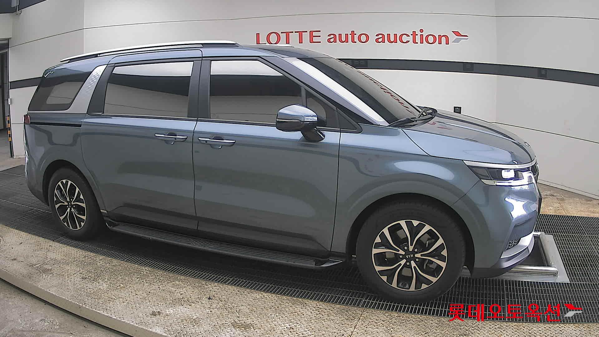 كيا كارنفال