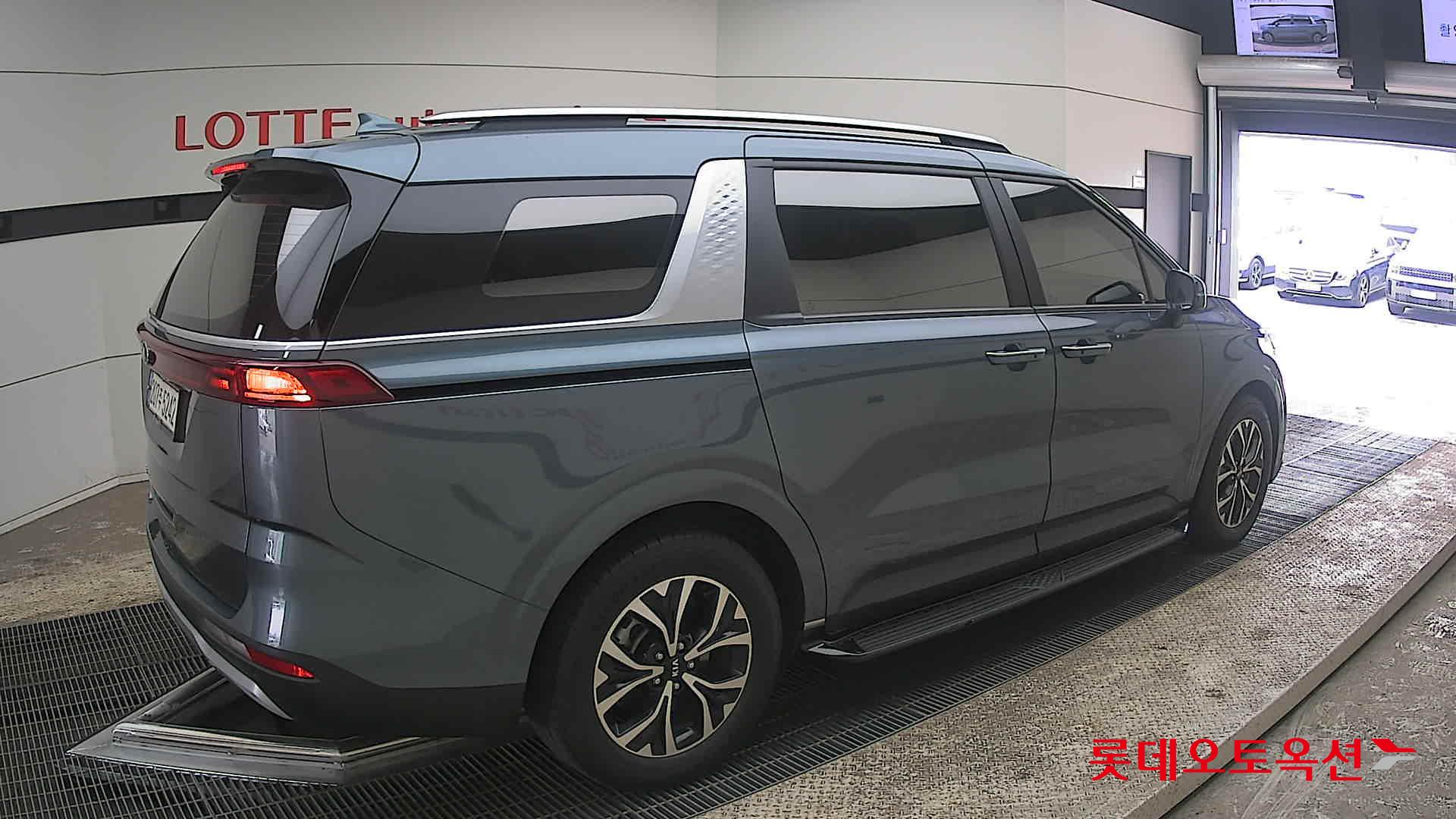 كيا كارنفال