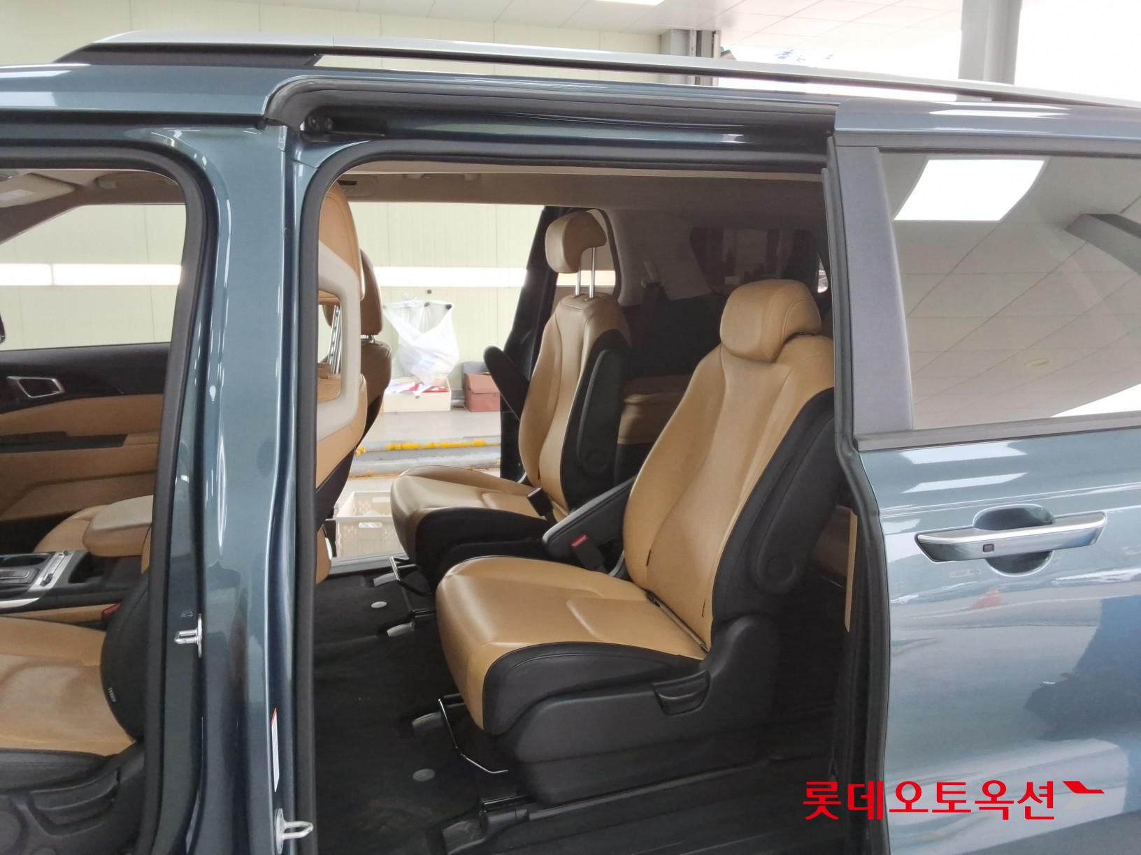 كيا كارنفال