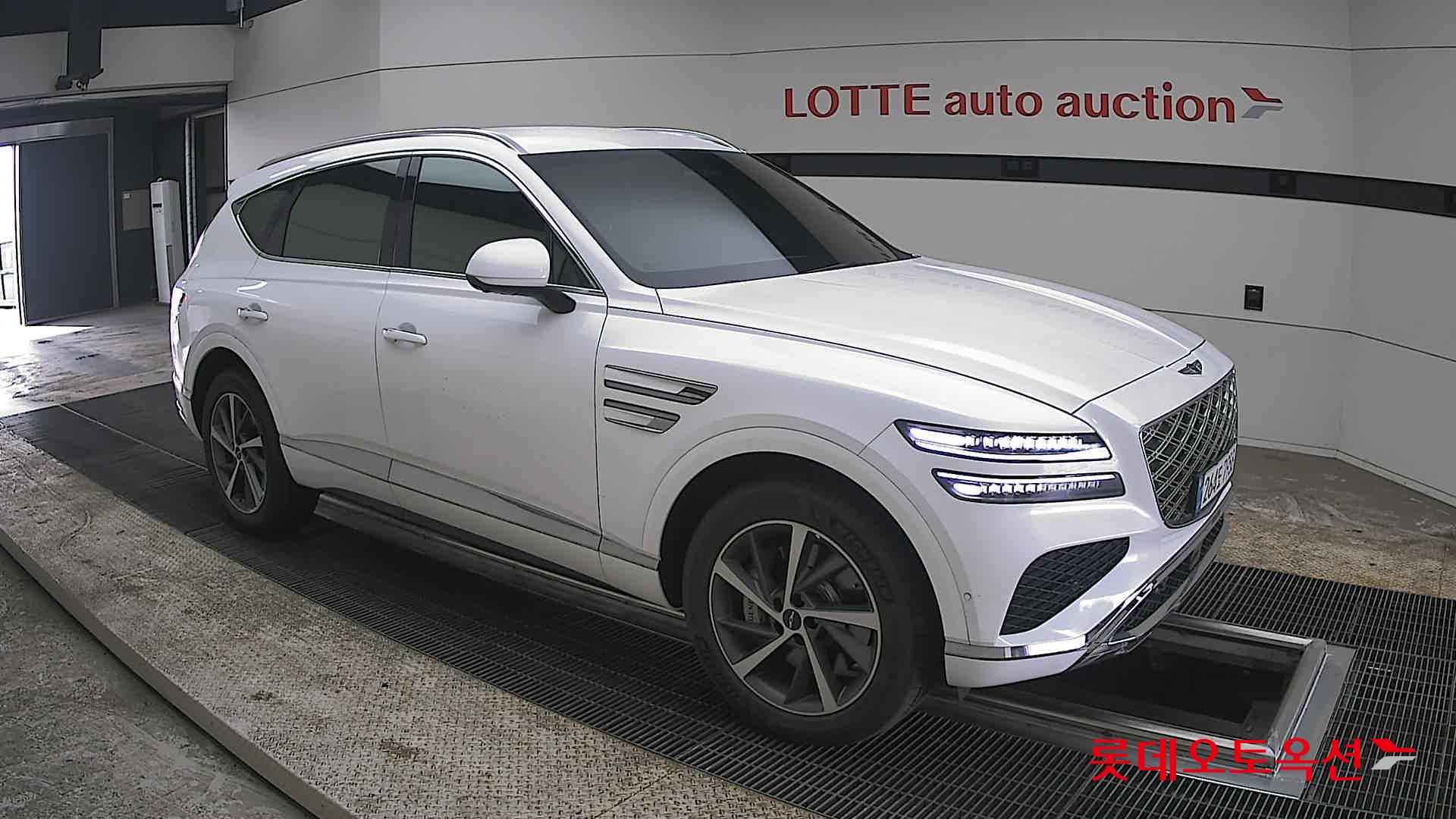 جينسس جي في 80